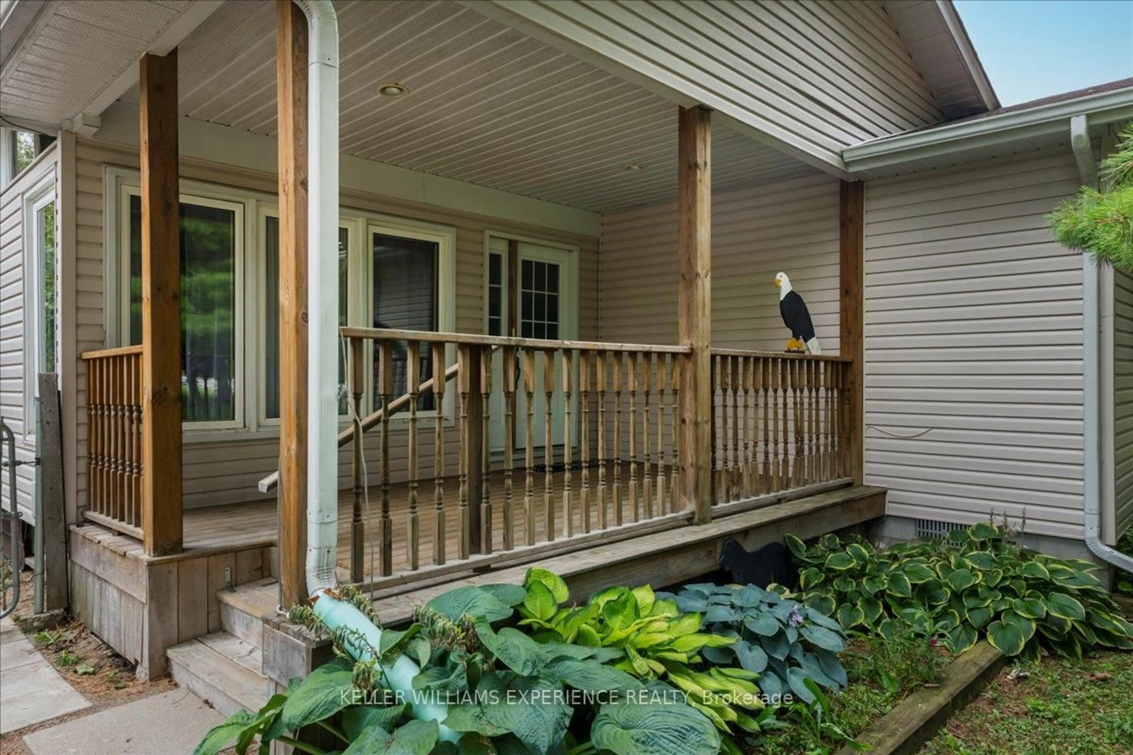 Patio, street for 865 Blackwoods Ave, Innisfil Ontario L9S 1S8