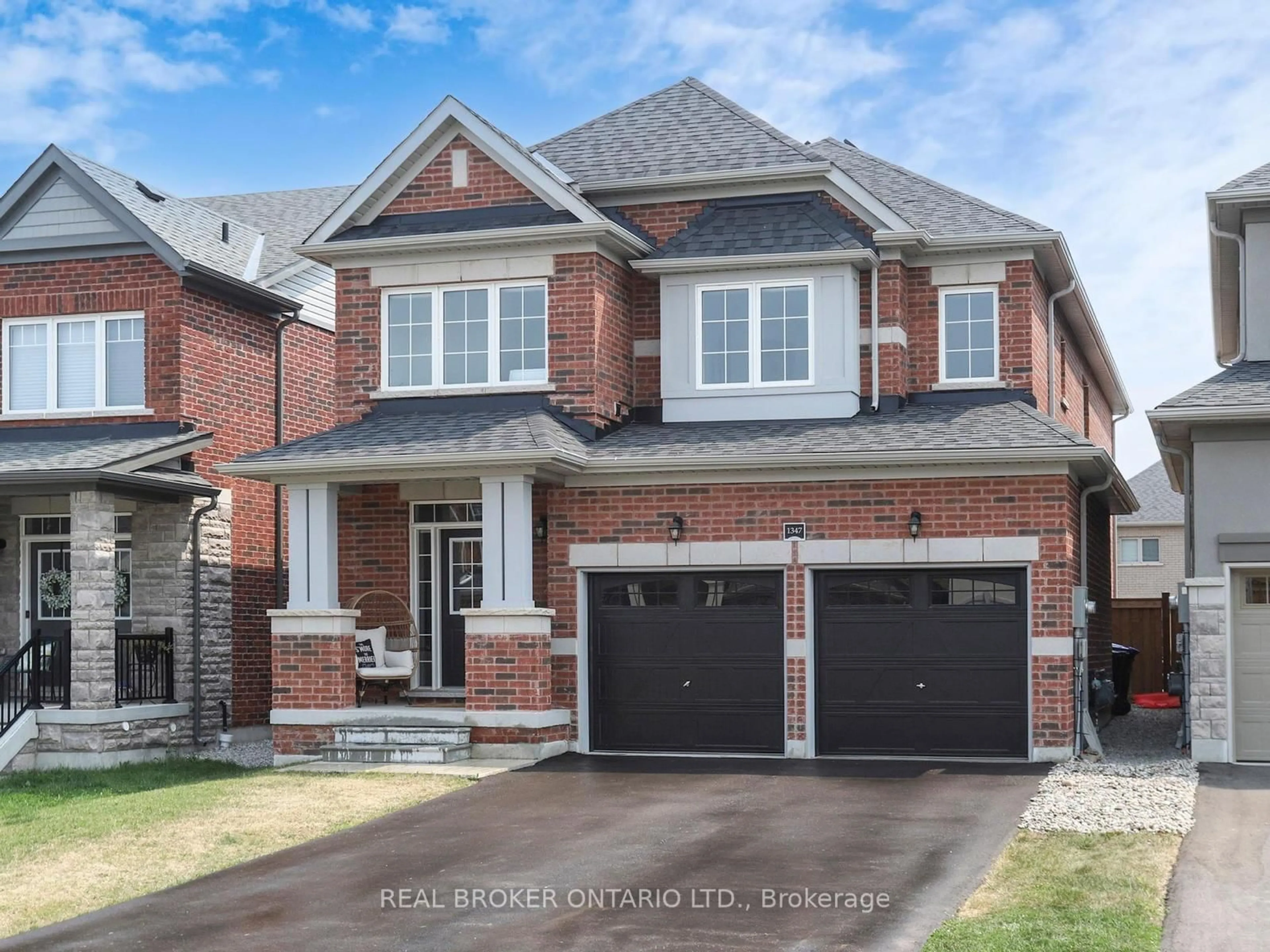Home with brick exterior material, street for 1347 Stevens Rd, Innisfil Ontario L9S 0P4