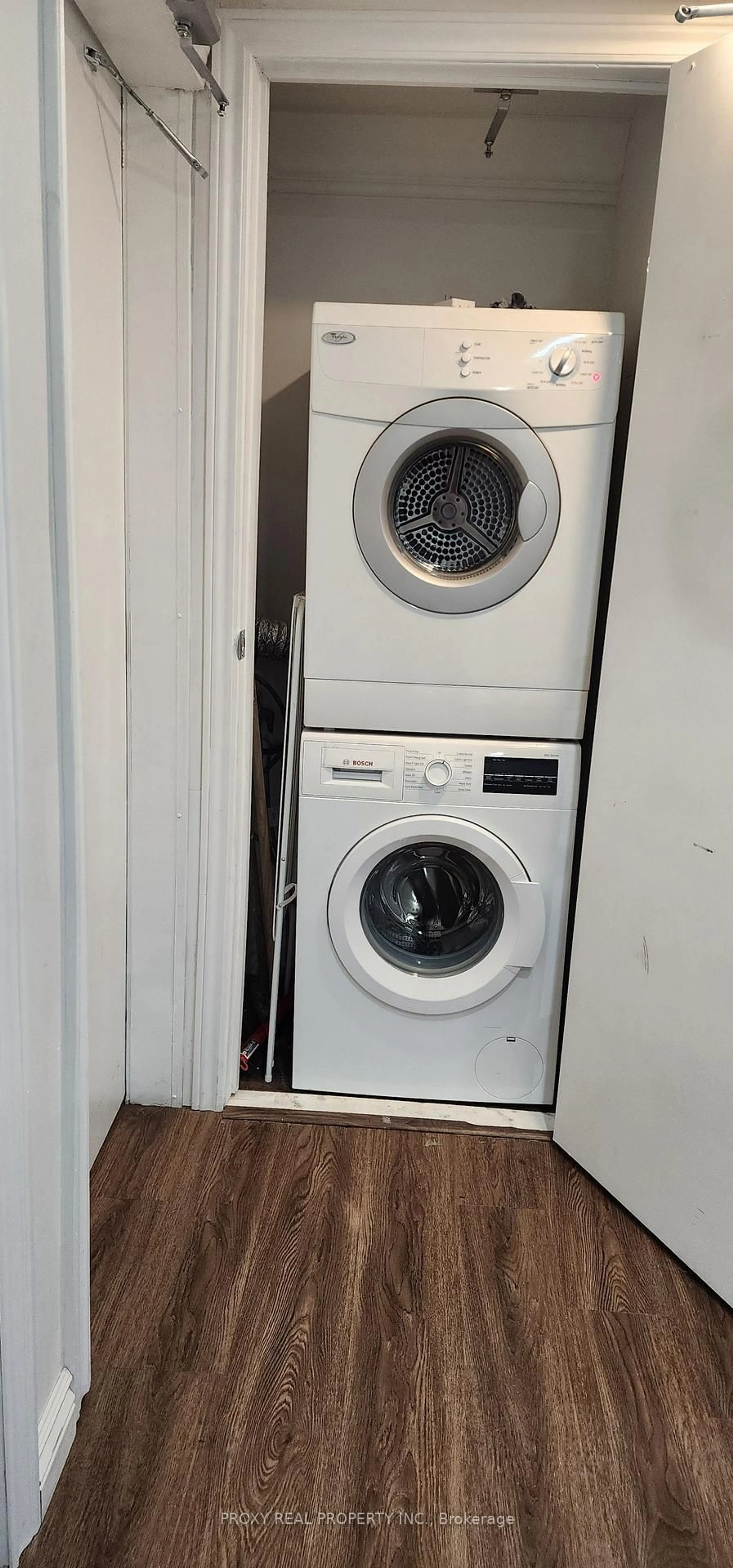 Laundry room for 79 Mullen Dr, Vaughan Ontario L4J 2T6