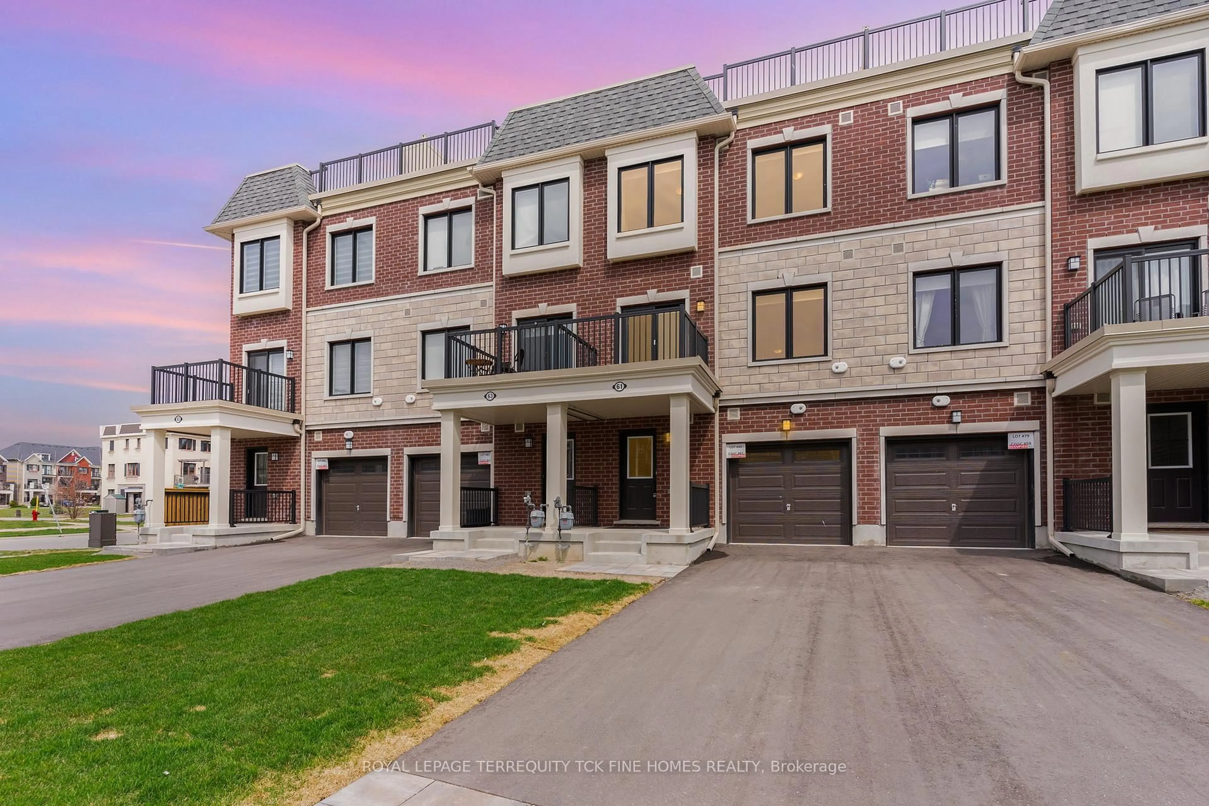 Unknown for 61 Kenneth Kirby Lane, Whitchurch-Stouffville Ontario L4A 4W8