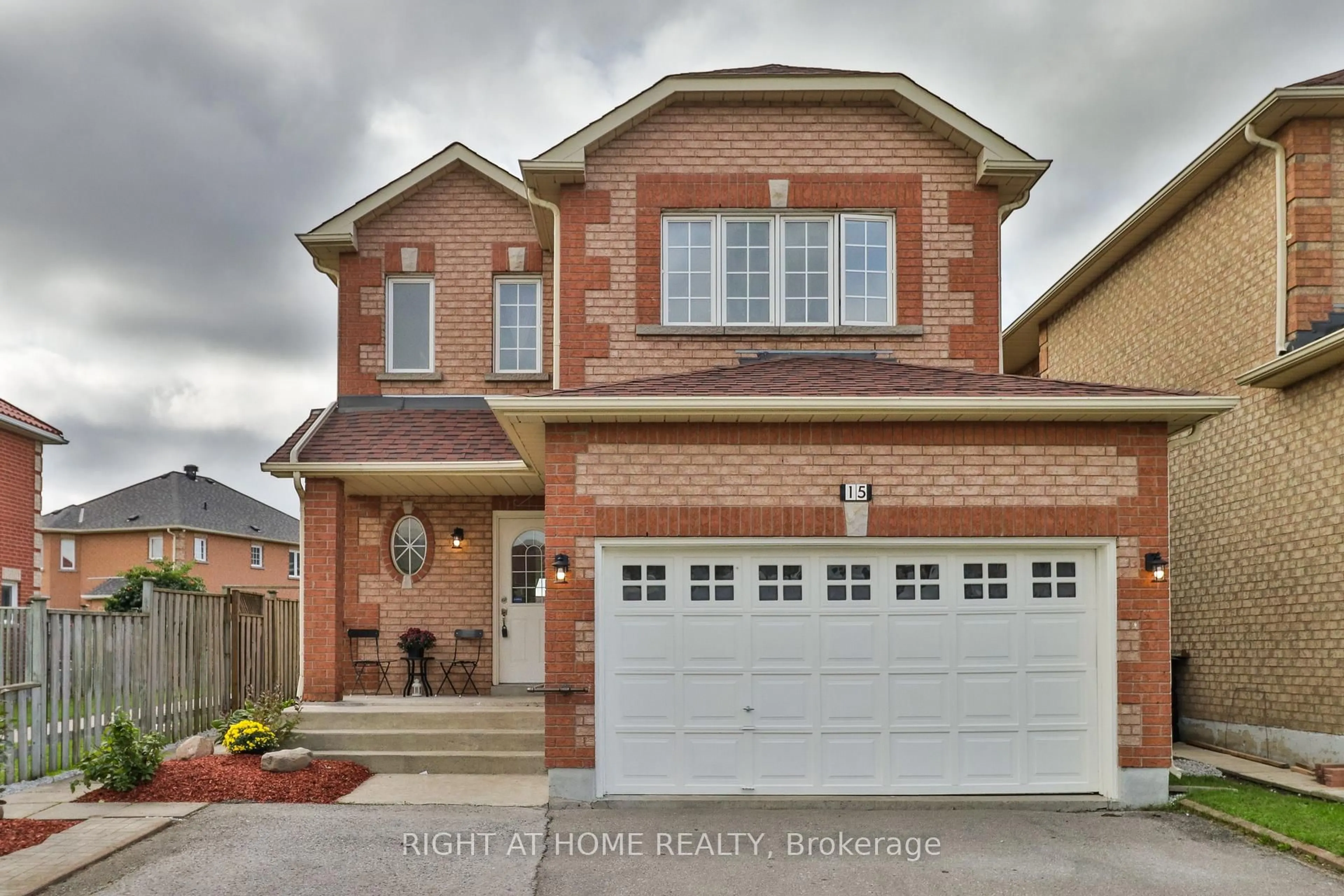 Home with brick exterior material, street for 15 Avenida St, Markham Ontario L3S 4J4