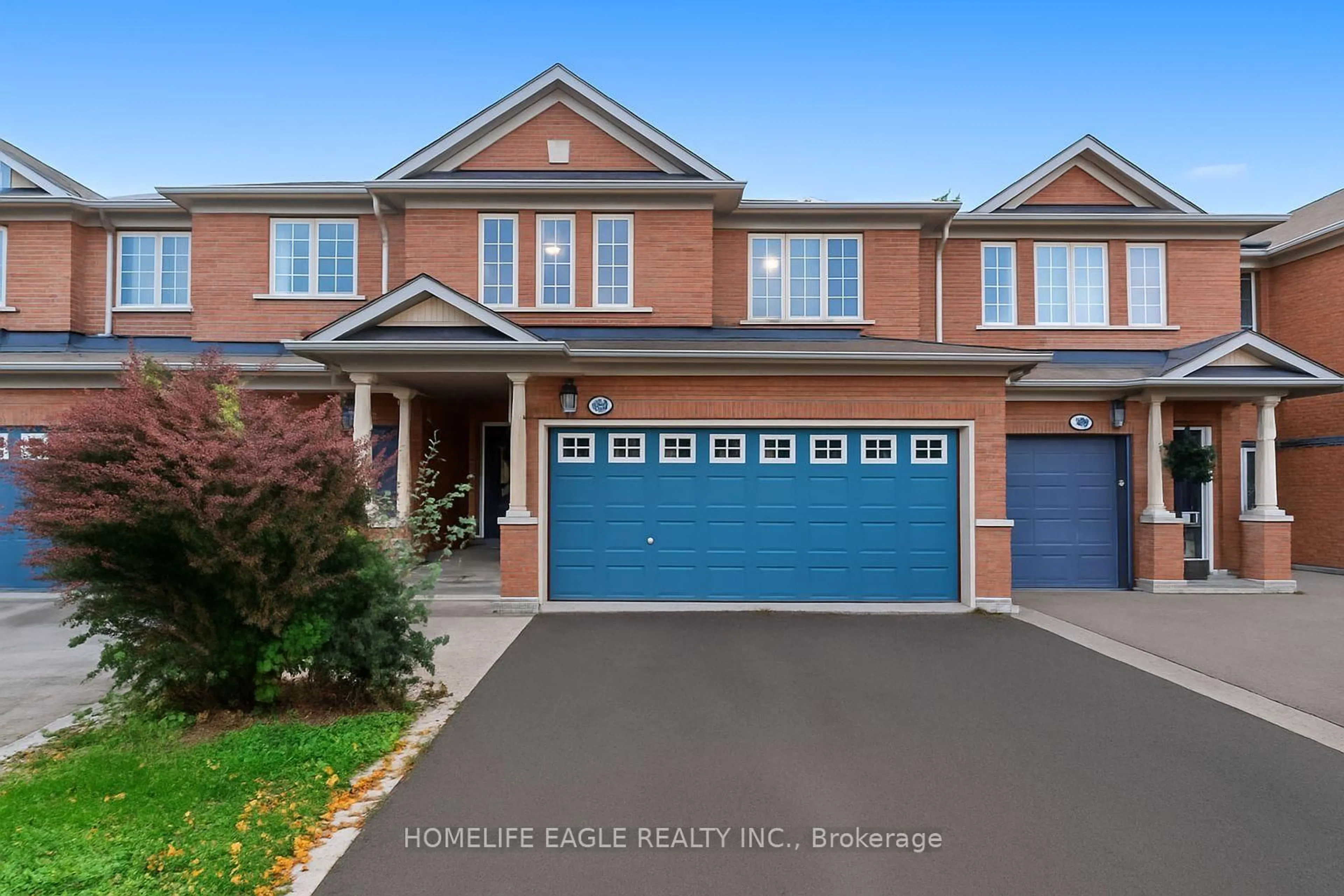 Unknown for 42 Millcliff Circ, Aurora Ontario L4G 7N7