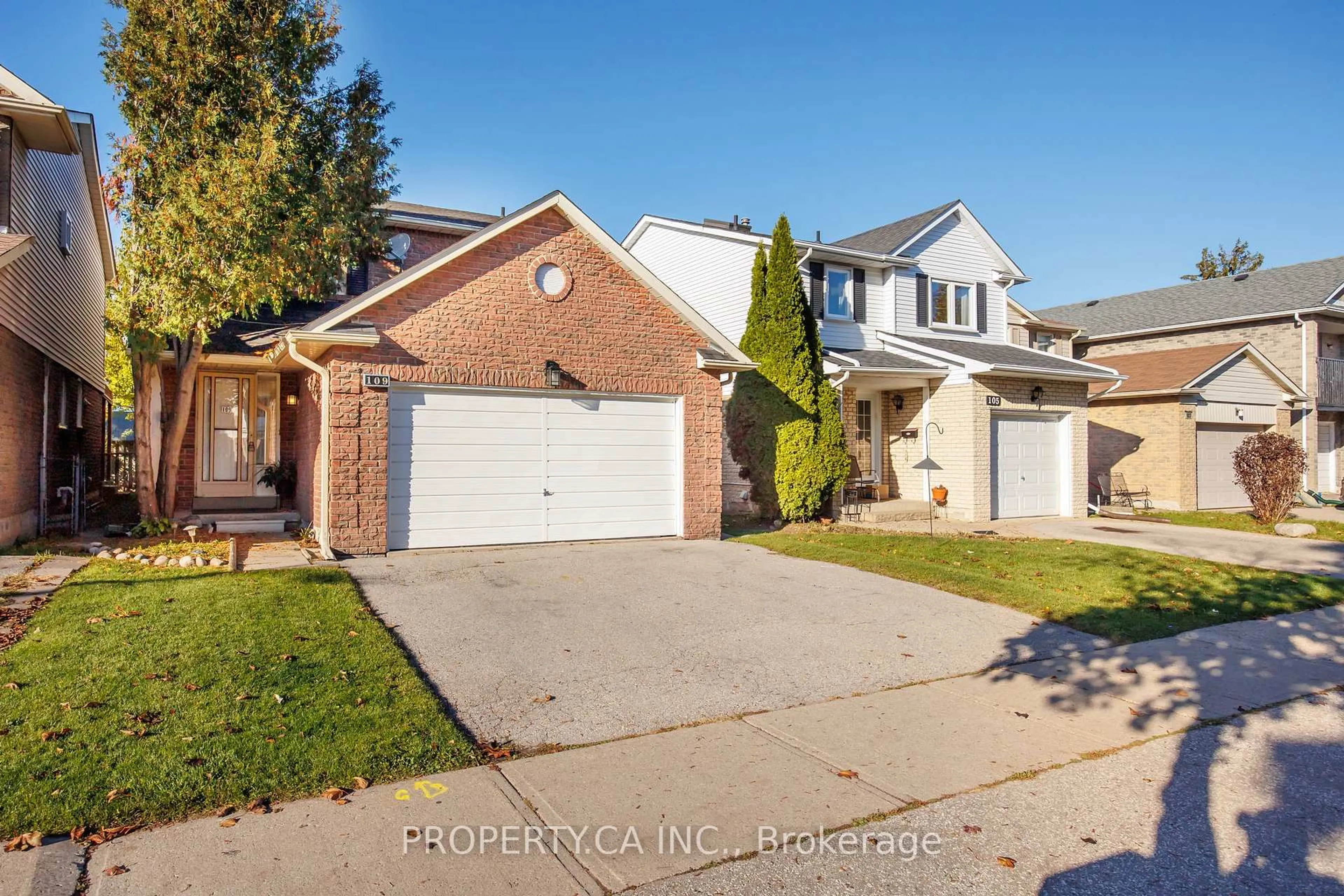 Home with brick exterior material, street for 109 Lisa Cres, Vaughan Ontario L4J 2N2