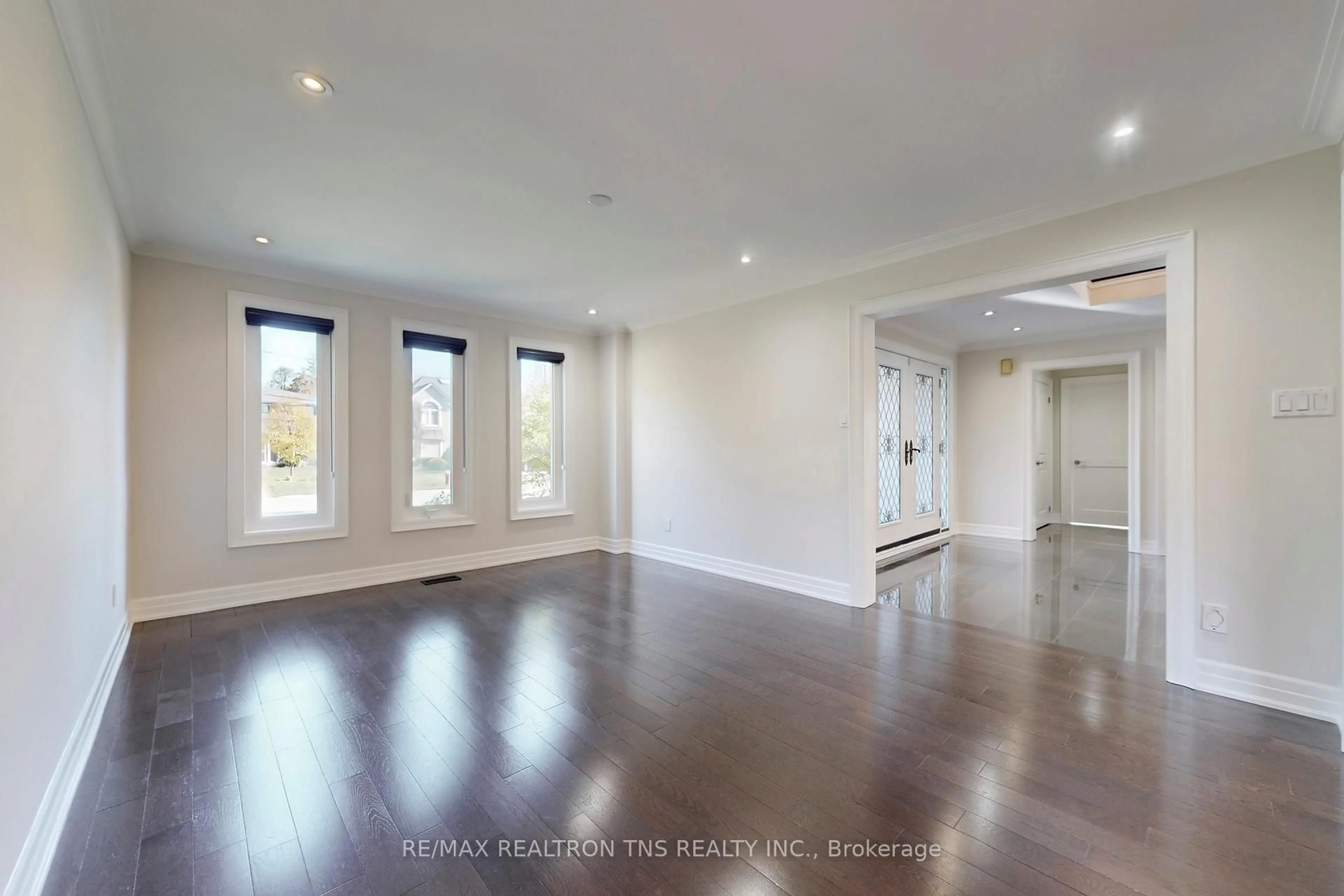 A pic of a room for 20 Doncrest Rd, Richmond Hill Ontario L4B 1A2