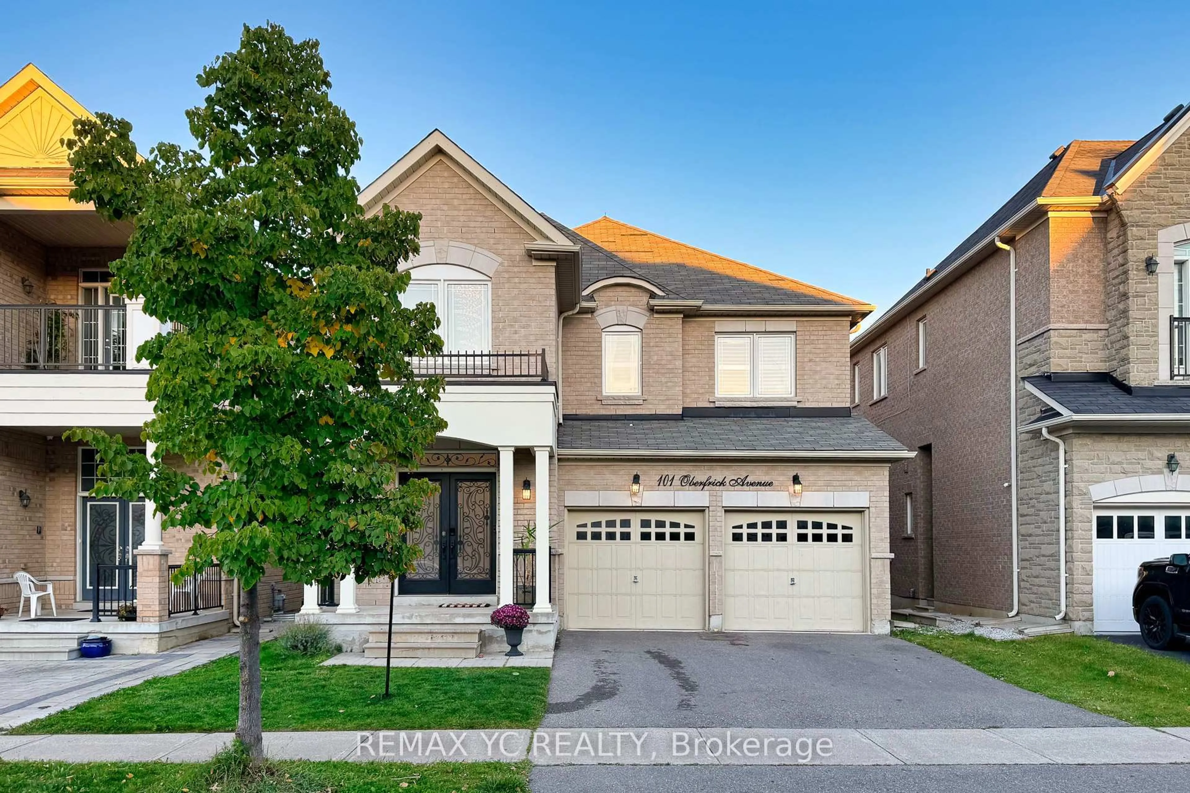 Home with brick exterior material, street for 101 Oberfrick Ave, Vaughan Ontario L6A 0N9