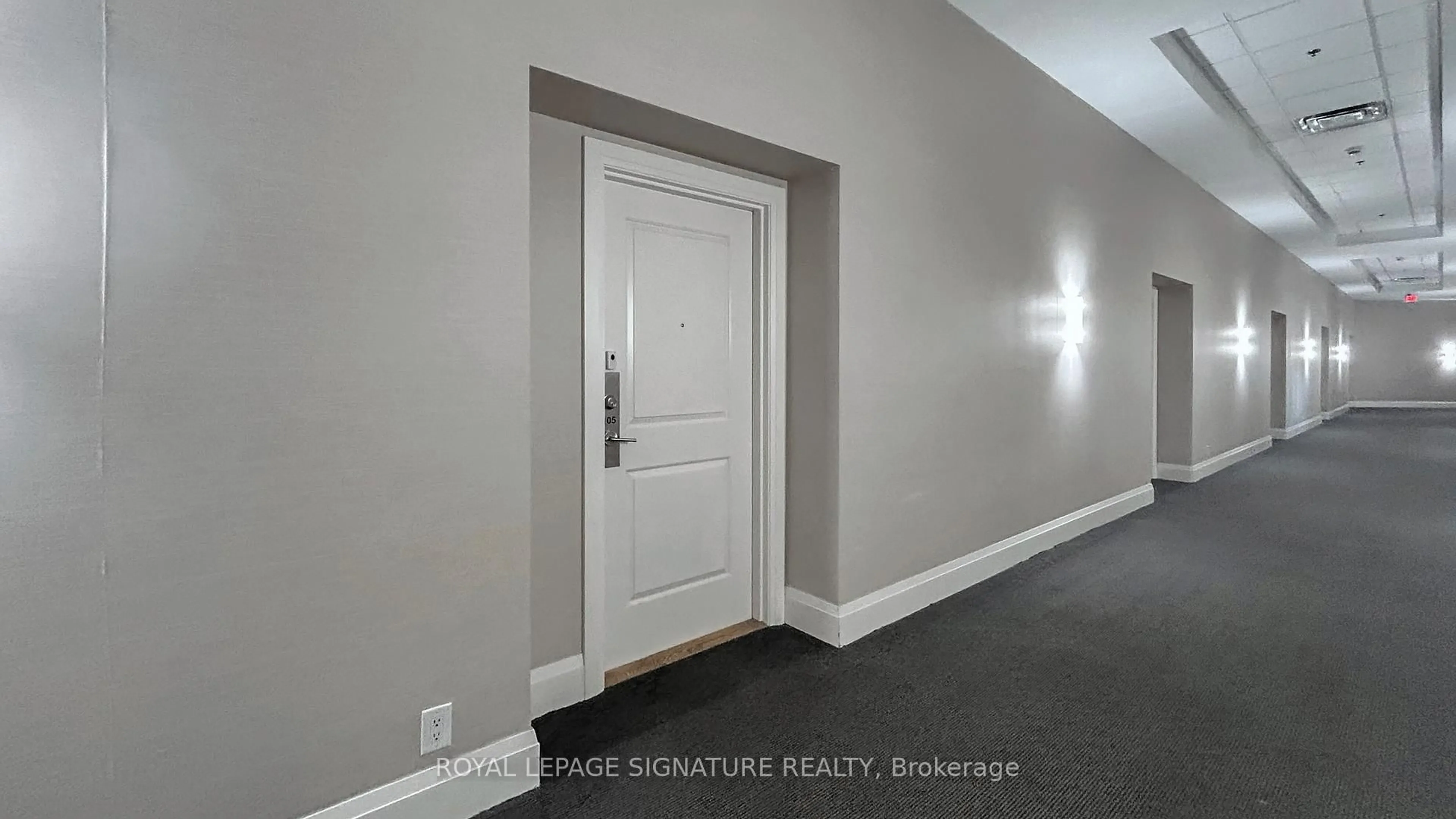 Unknown for 12 Woodstream Blvd #105, Vaughan Ontario L4L 8C3