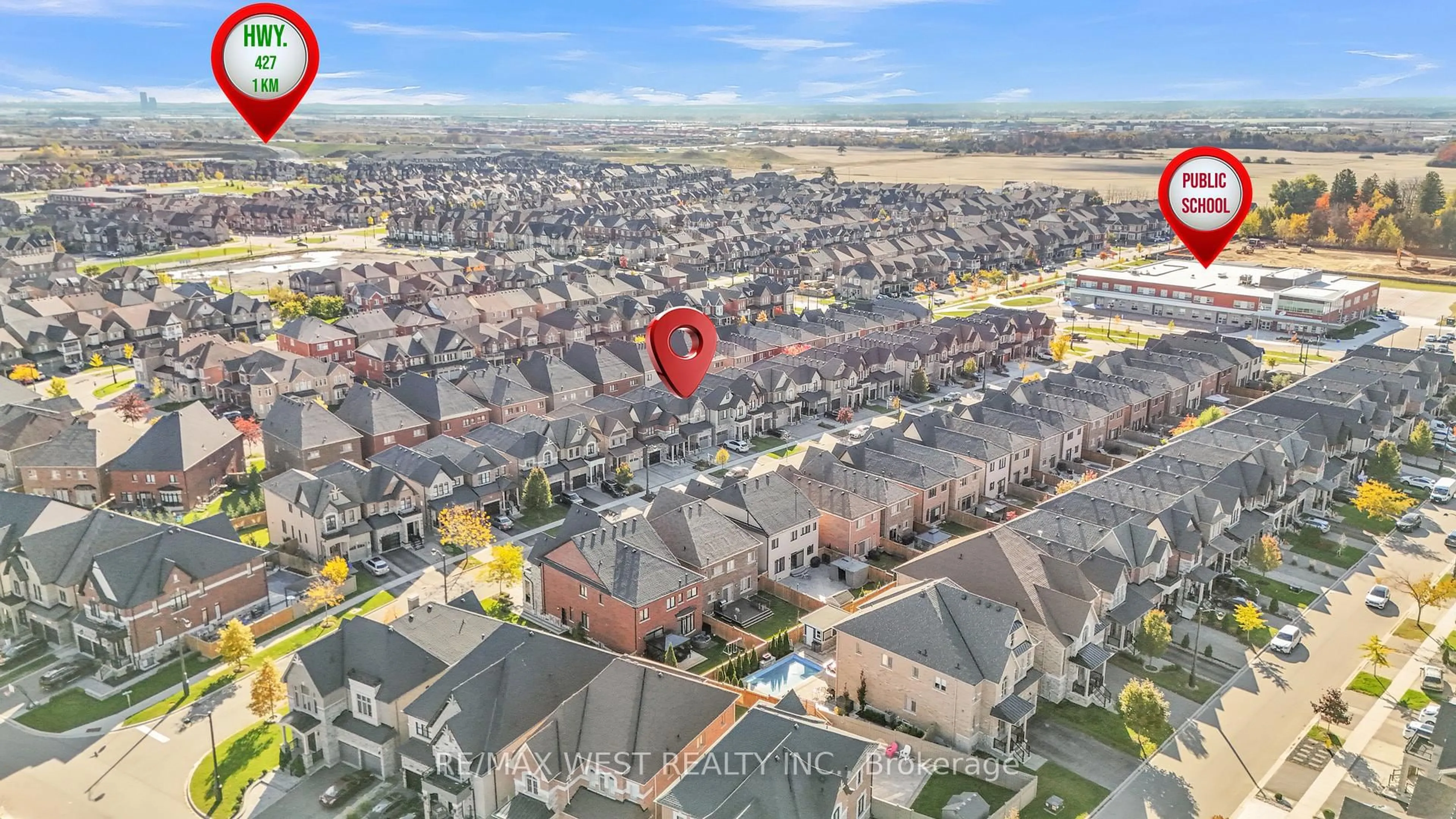 A pic from outside/outdoor area/front of a property/back of a property/a pic from drone, street for 61 Zenith Ave, Vaughan Ontario L4H 4L1