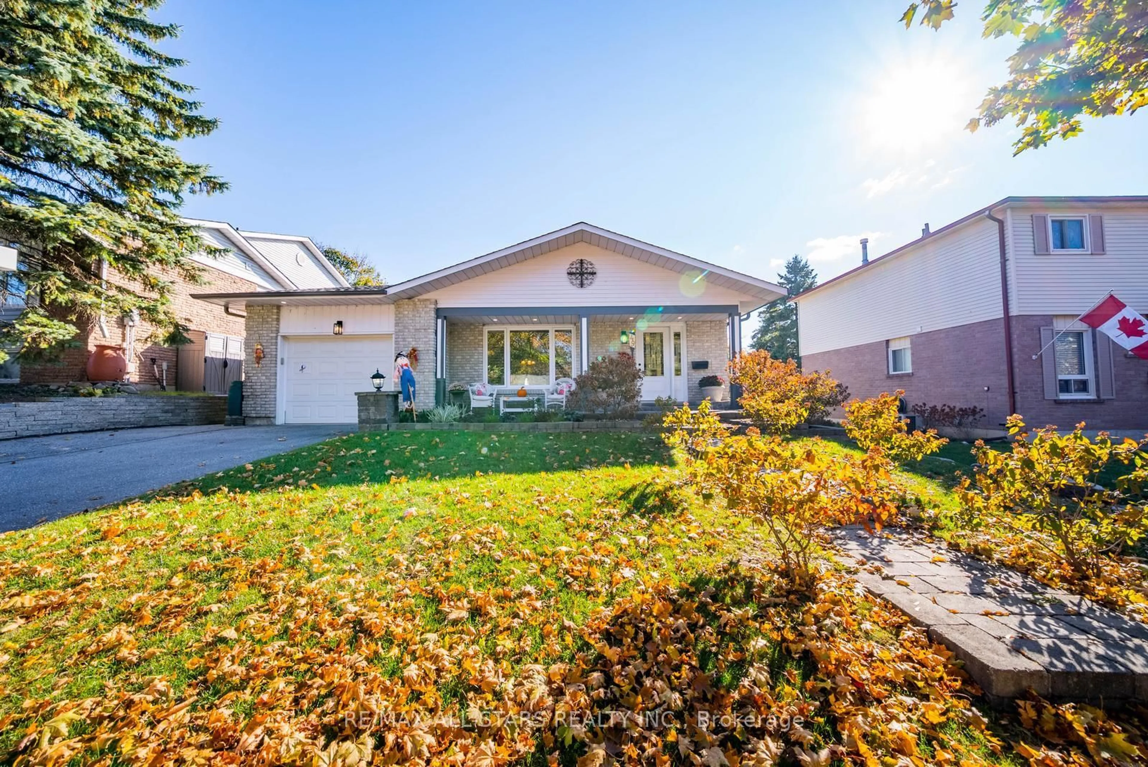 Unknown for 49 Shannon Rd, East Gwillimbury Ontario L0G 1M0