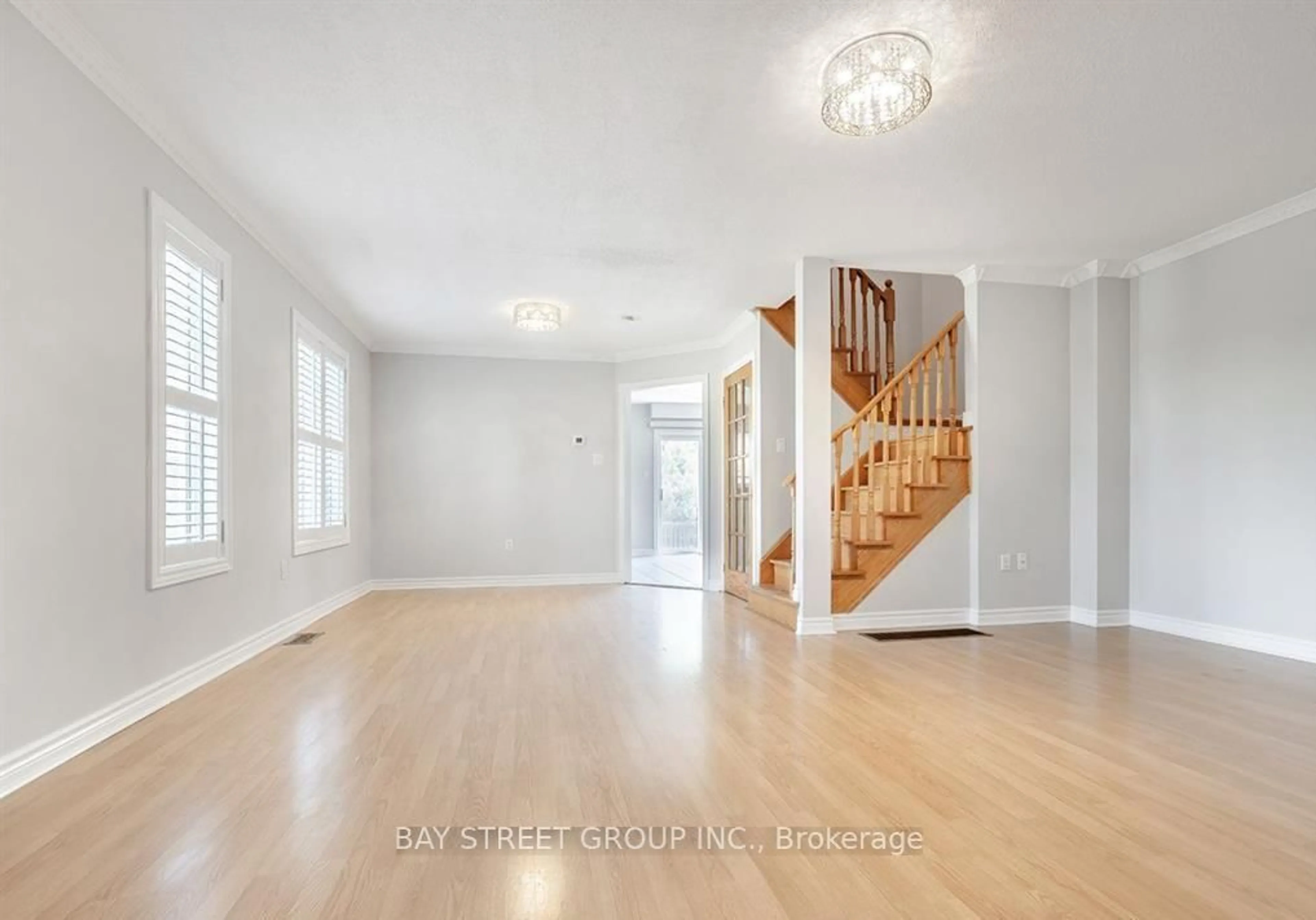 Unknown for 81 Village Vista Way, Vaughan Ontario L6A 3S4