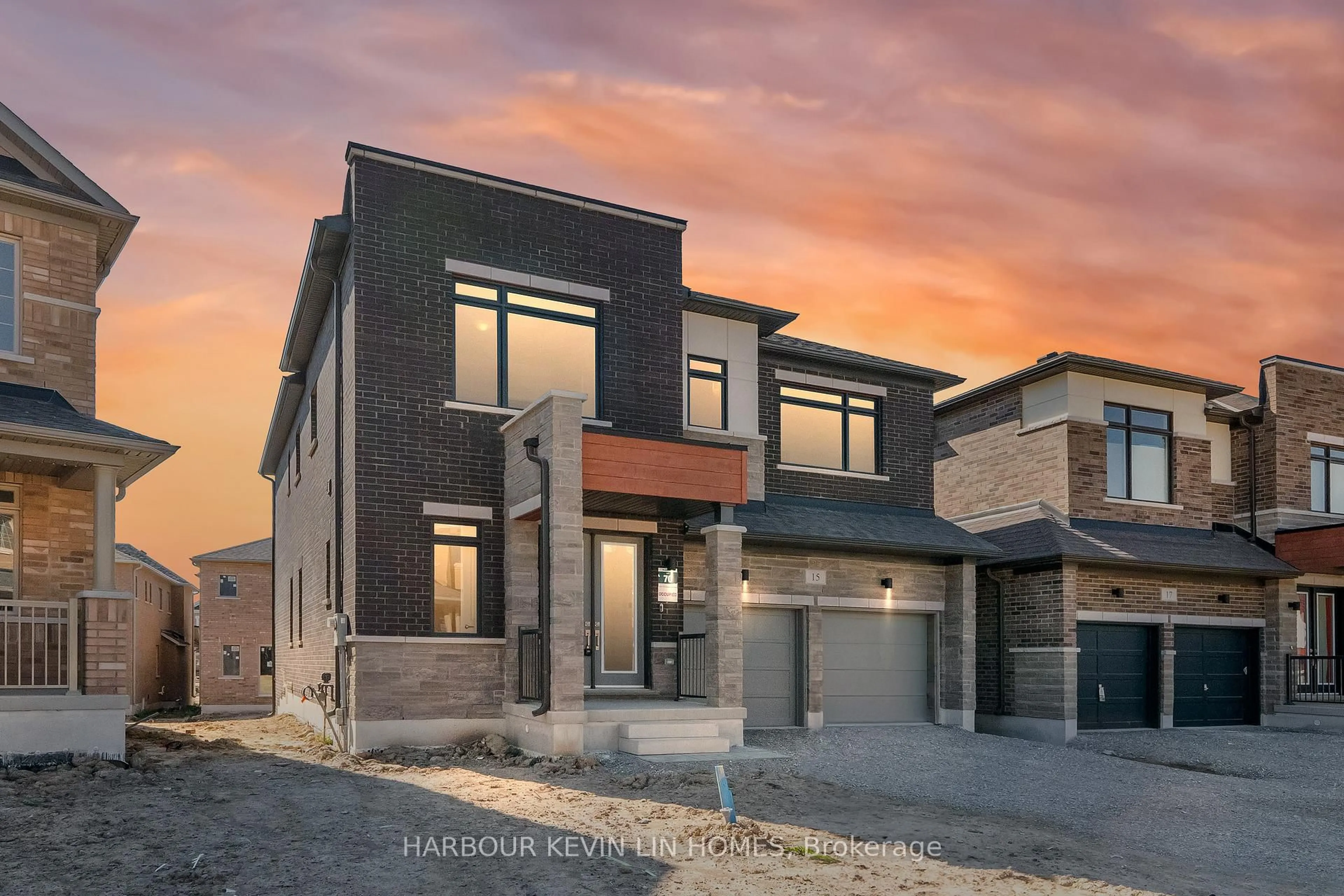 Home with brick exterior material, street for 15 Monticola Ave, Richmond Hill Ontario L4B 0J1