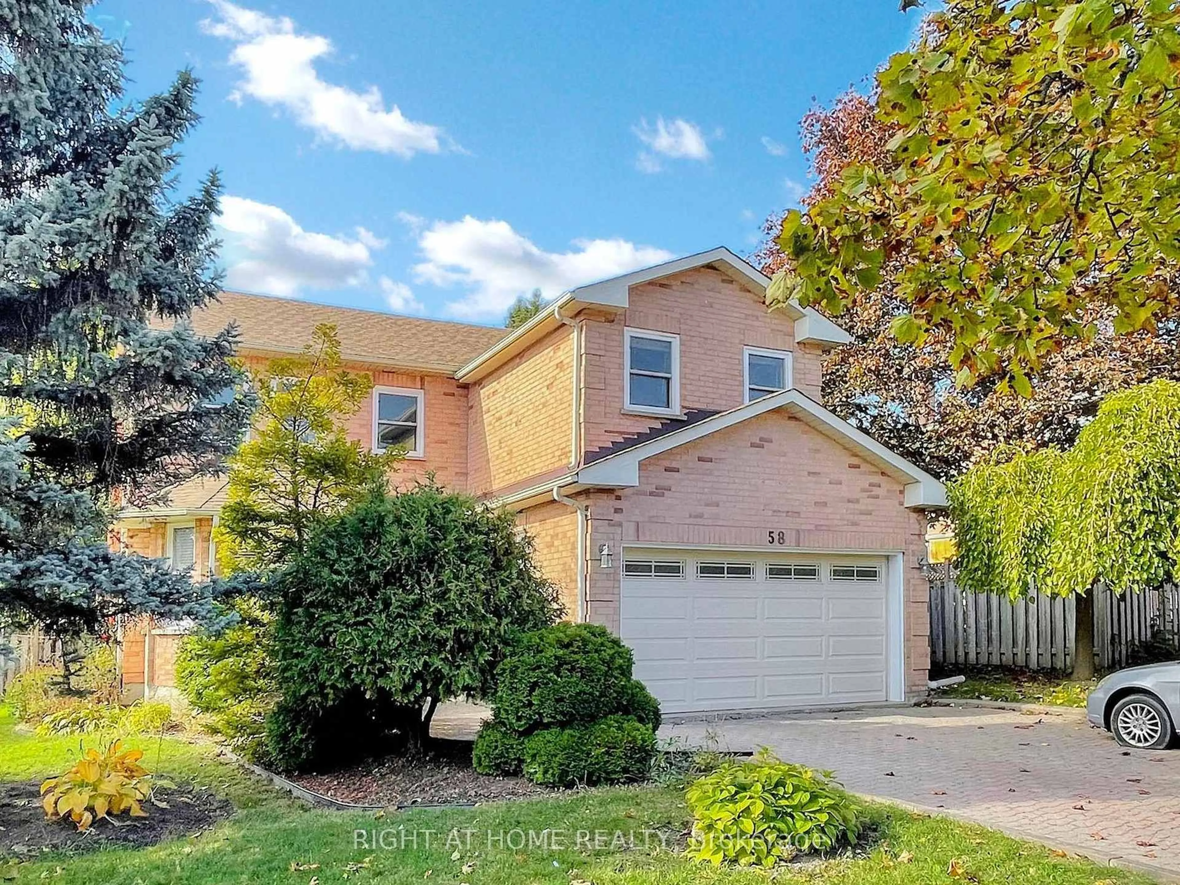 Home with brick exterior material, street for 58 Samantha Circ, Richmond Hill Ontario L4B 2R6