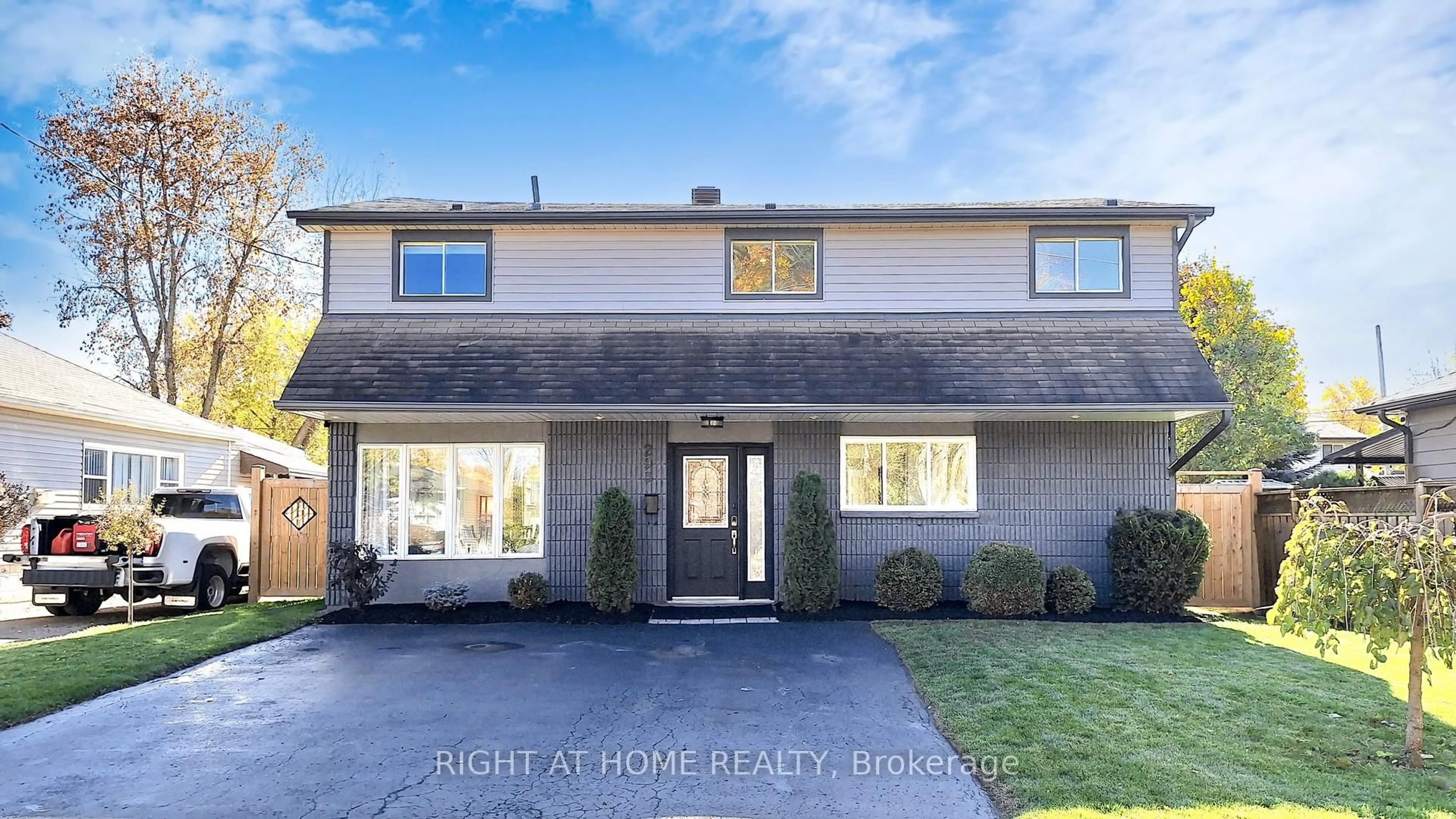 Unknown for 293 Cedarholme Ave, Georgina Ontario L4P 2W5