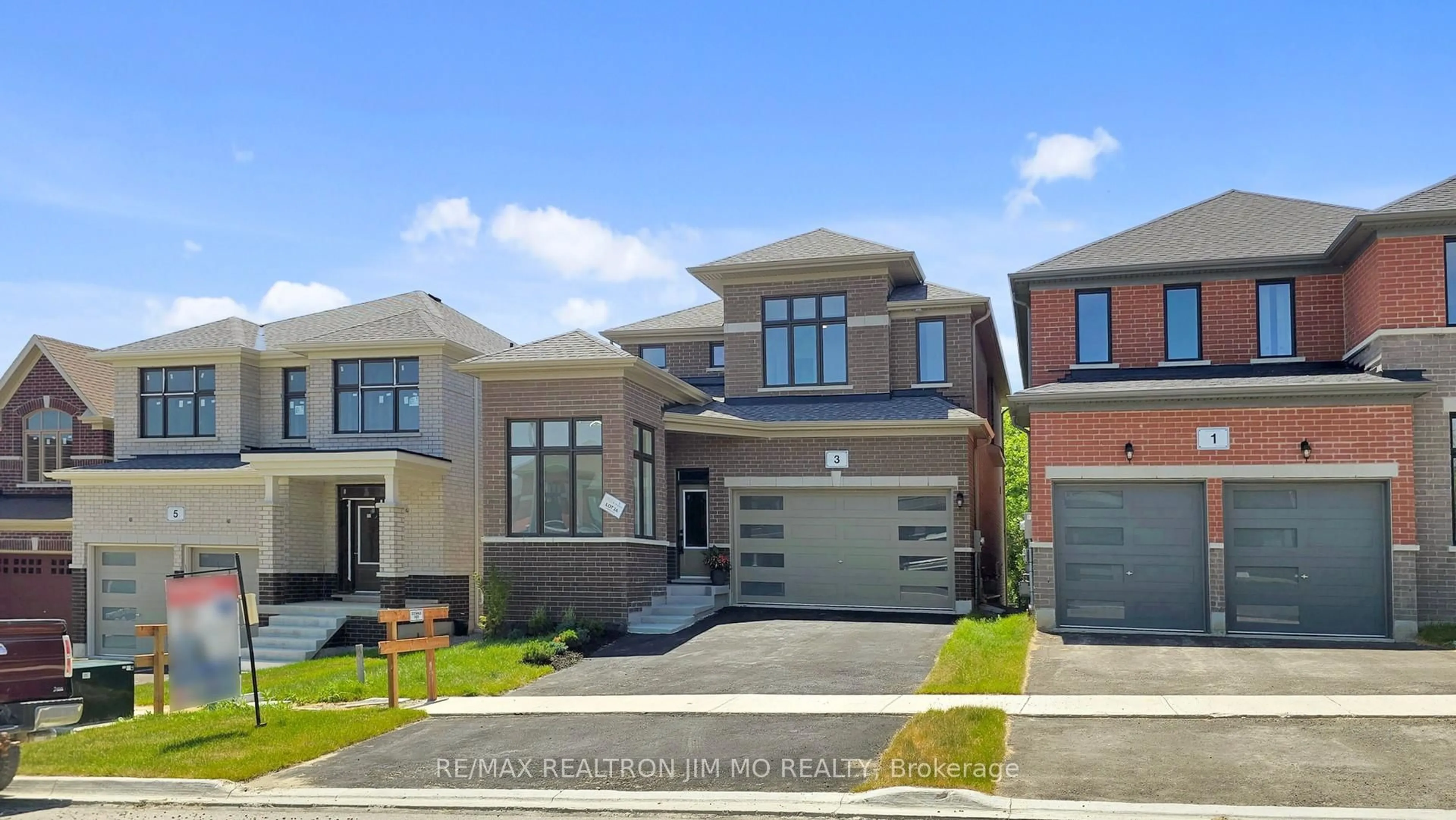 Home with brick exterior material, street for 3 Big Canoe Dr, Georgina Ontario L0E 1R0