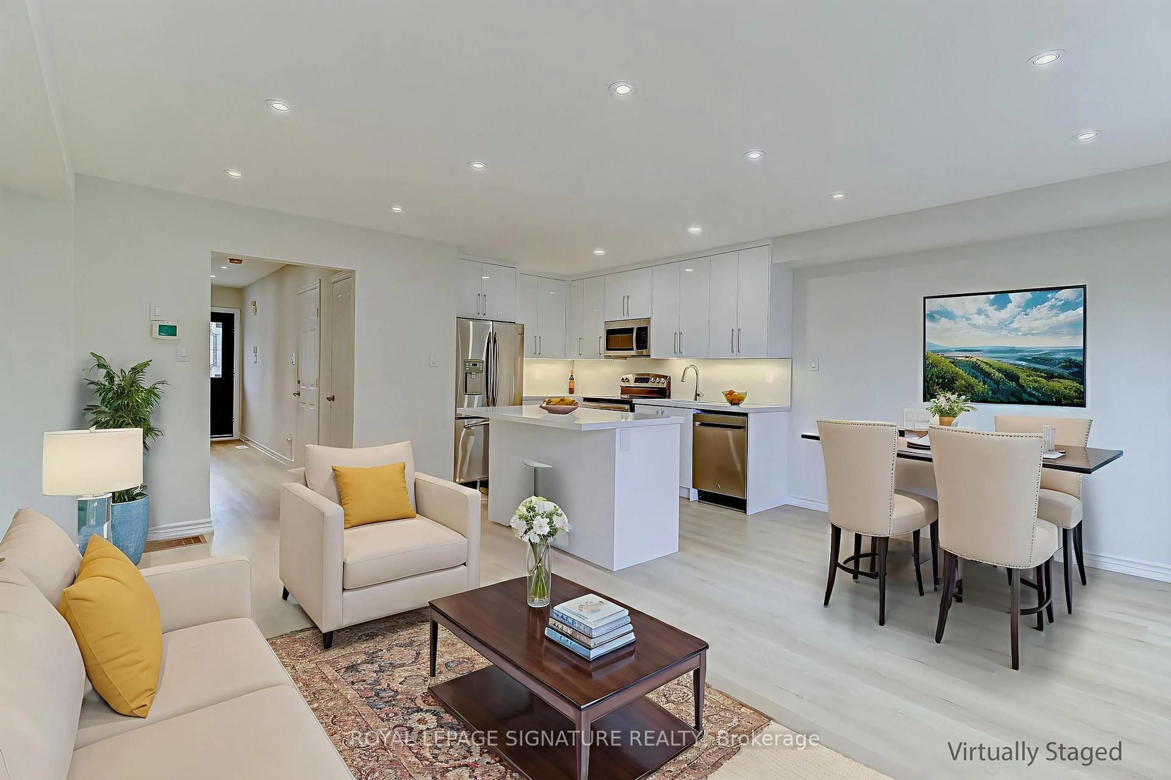 Open concept kitchen, unknown for 135 Kelso Cres, Vaughan Ontario L6A 2K7