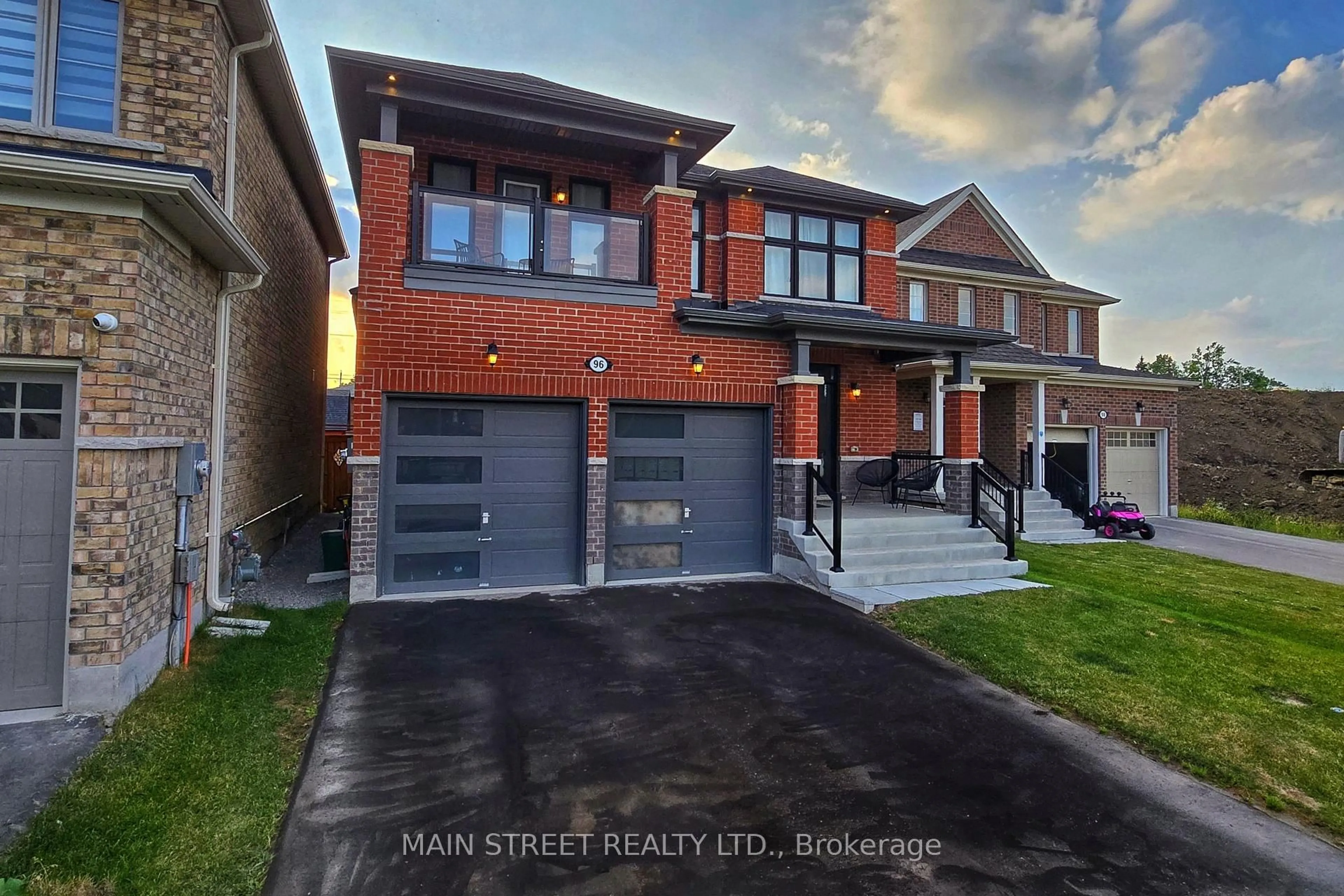 Home with brick exterior material, street for 96 Big Canoe Dr, Georgina Ontario L0E 1R0