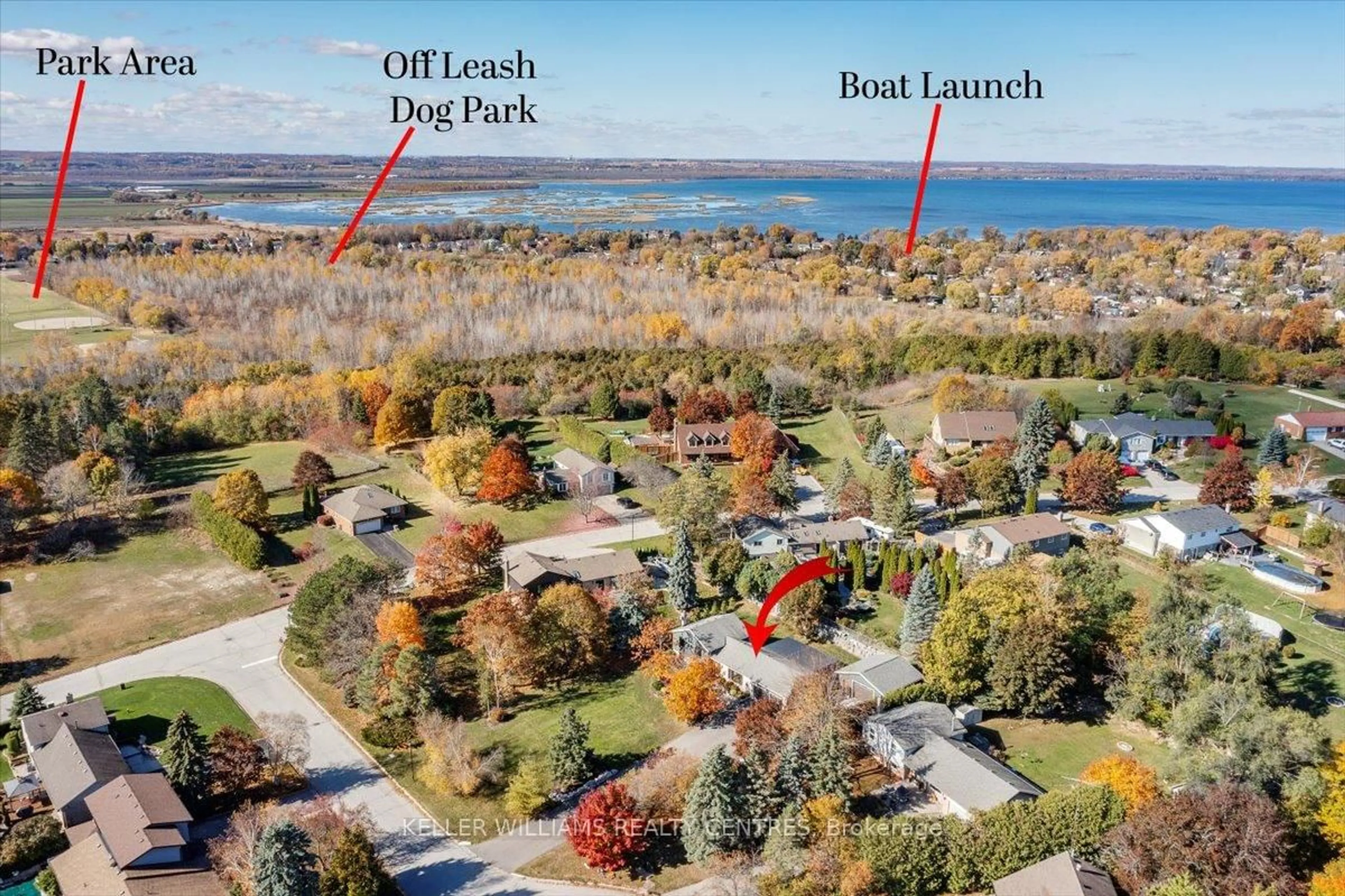 A pic from outside/outdoor area/front of a property/back of a property/a pic from drone, water/lake/river/ocean view for 10 Patricia Pl, Georgina Ontario L4P 3T9