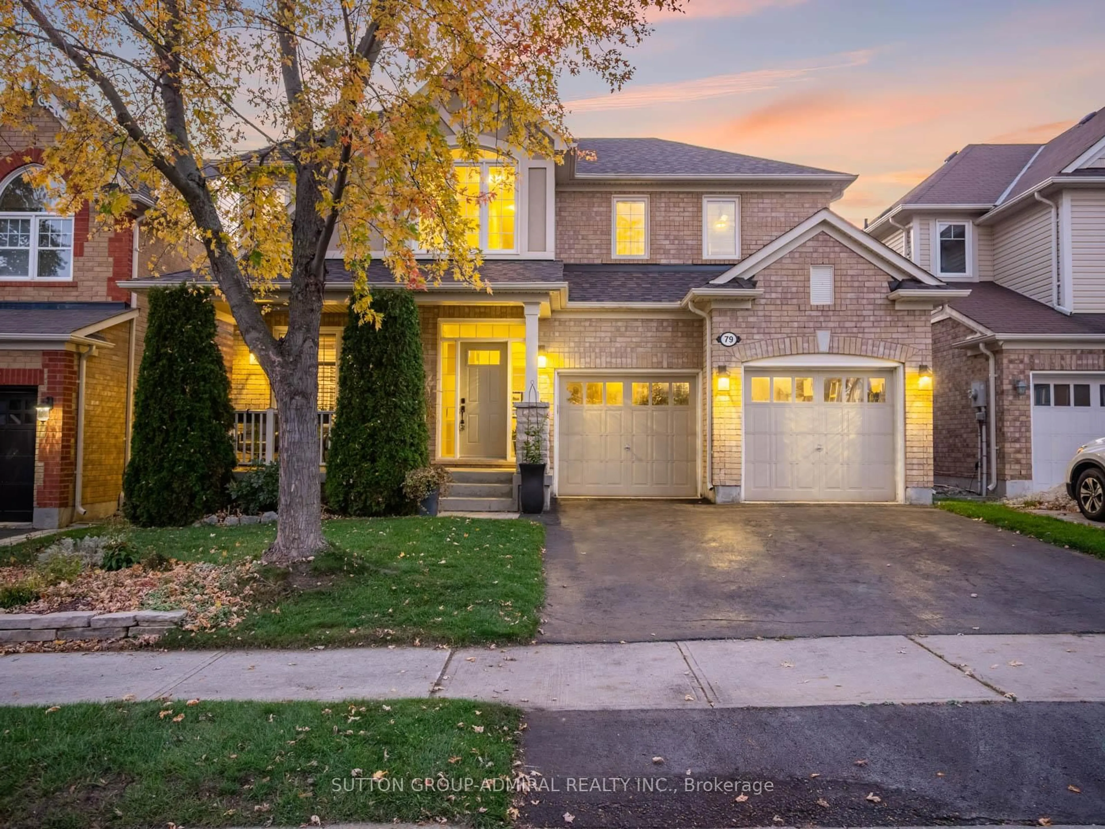 Home with brick exterior material, street for 79 Williamson Family Hllw, Newmarket Ontario L3X 3K2