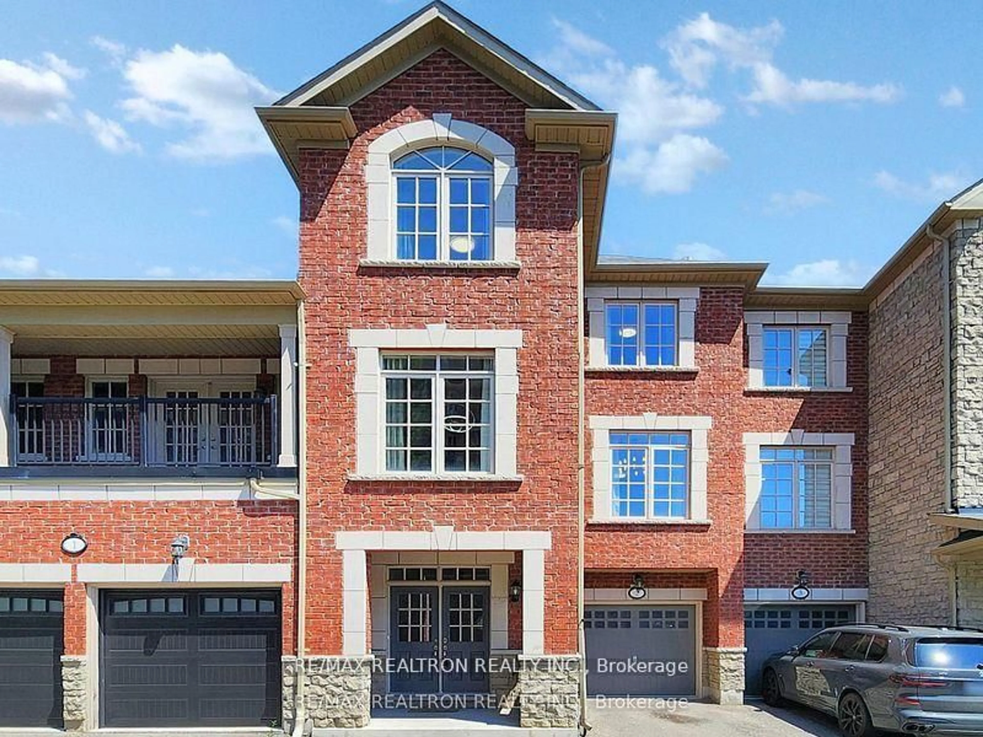 Home with brick exterior material, street for 108 Dunlop St #2, Richmond Hill Ontario L4C 0X2
