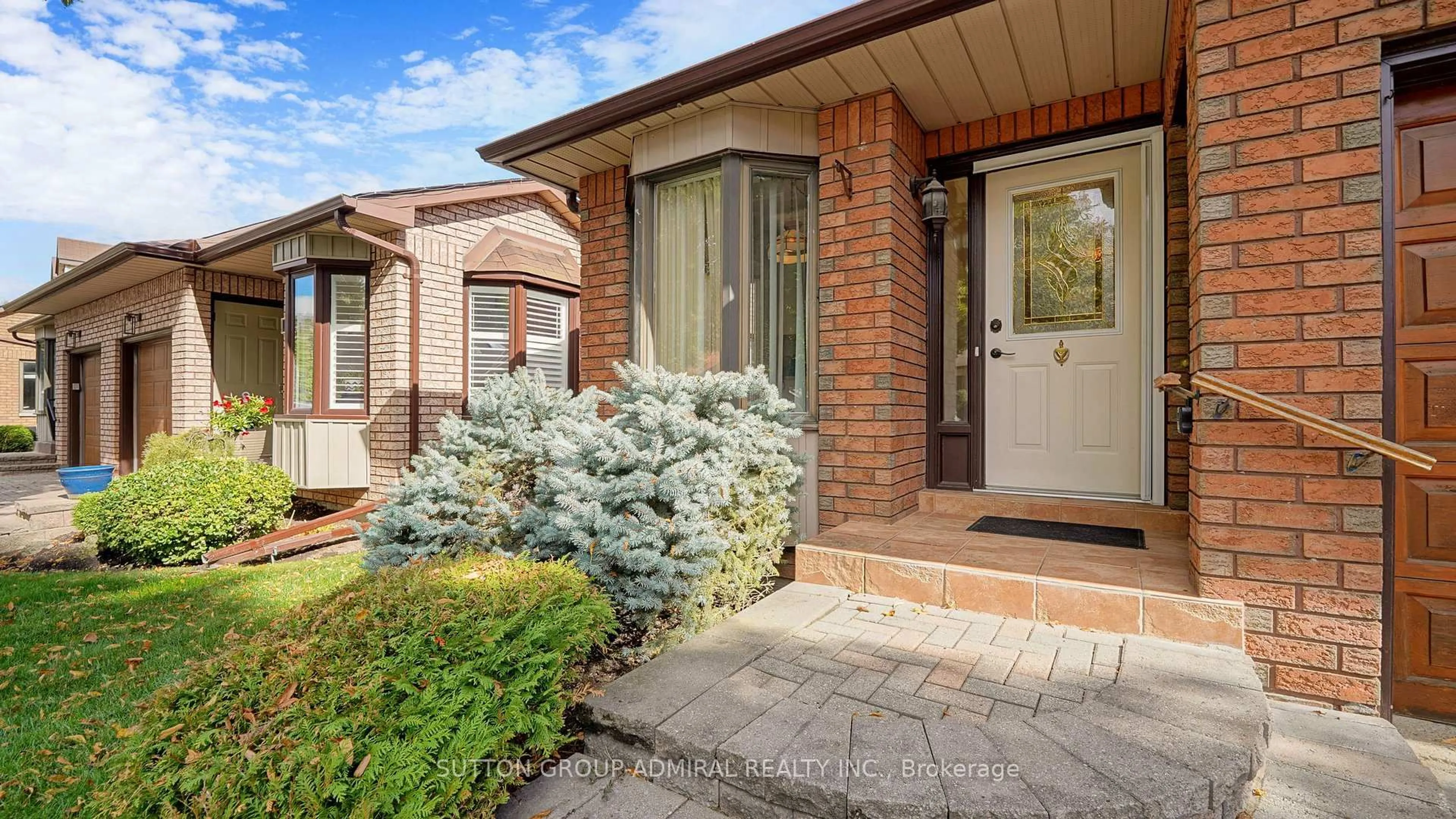 Home with brick exterior material, street for 168 Green Briar Rd, New Tecumseth Ontario L9R 1X9