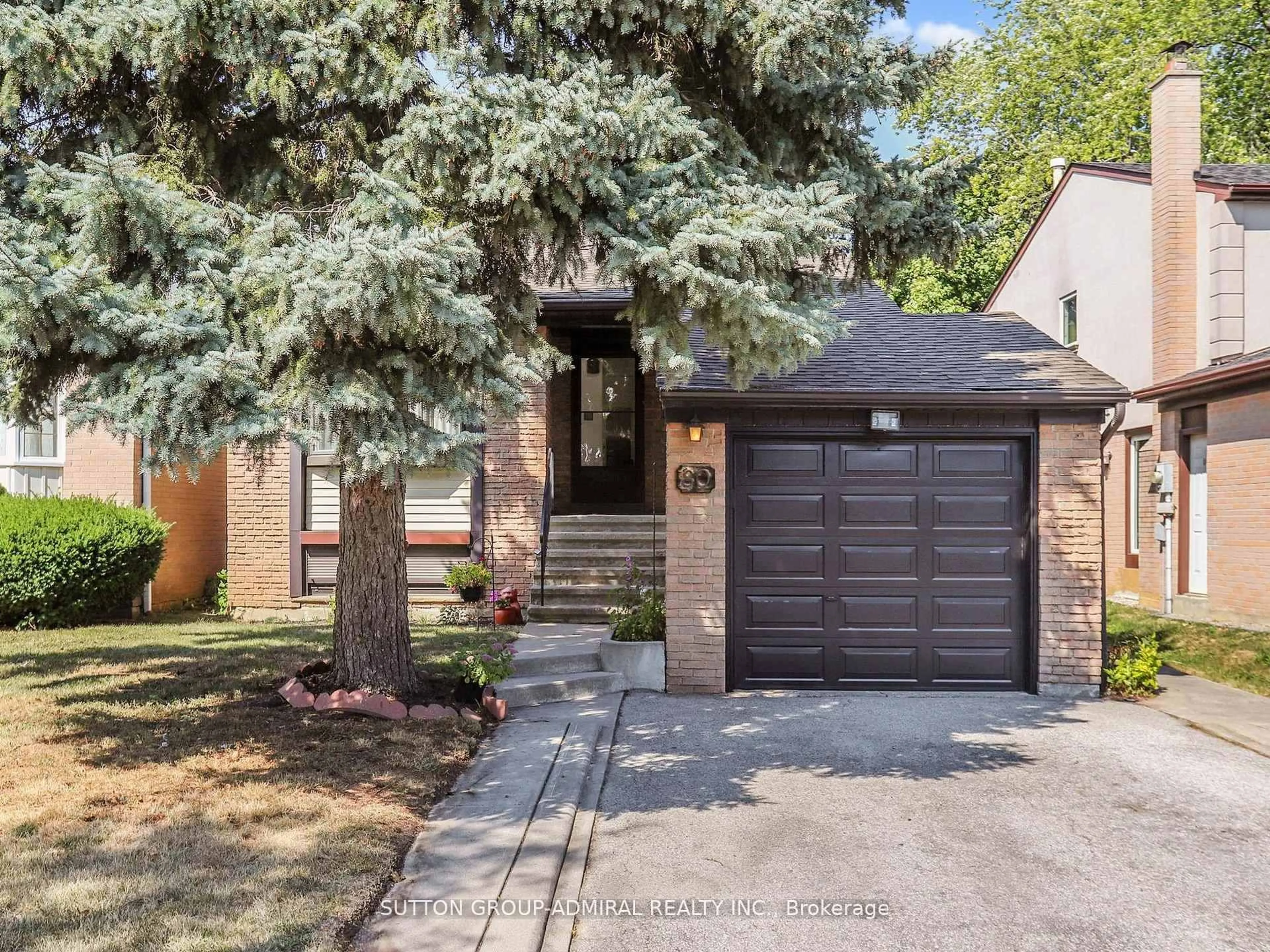 Home with brick exterior material, street for 80 Castle Rock Dr, Richmond Hill Ontario L4C 5K4