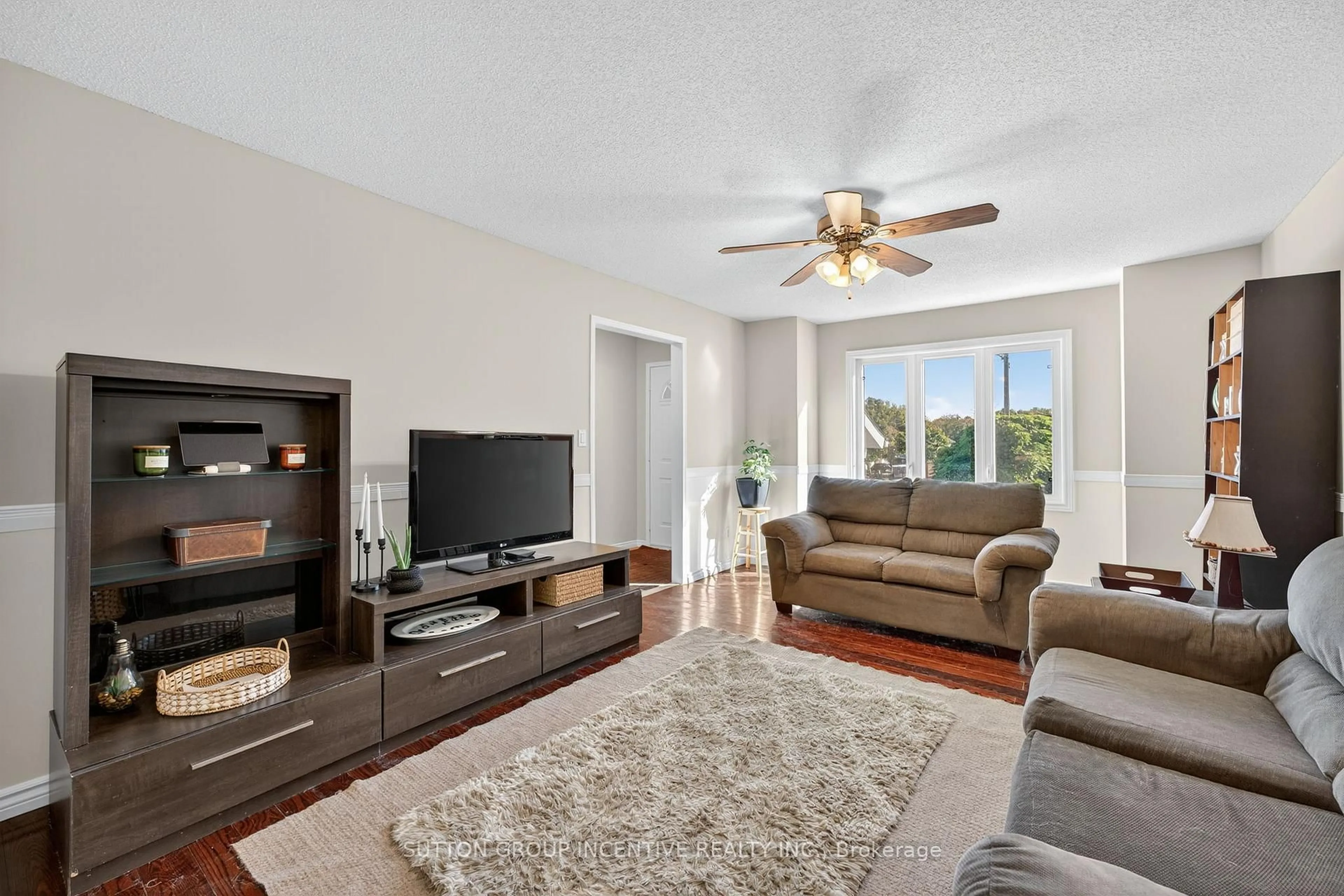 Living room with furniture, unknown for 59 Osborn St, Essa Ontario L0M 1B0