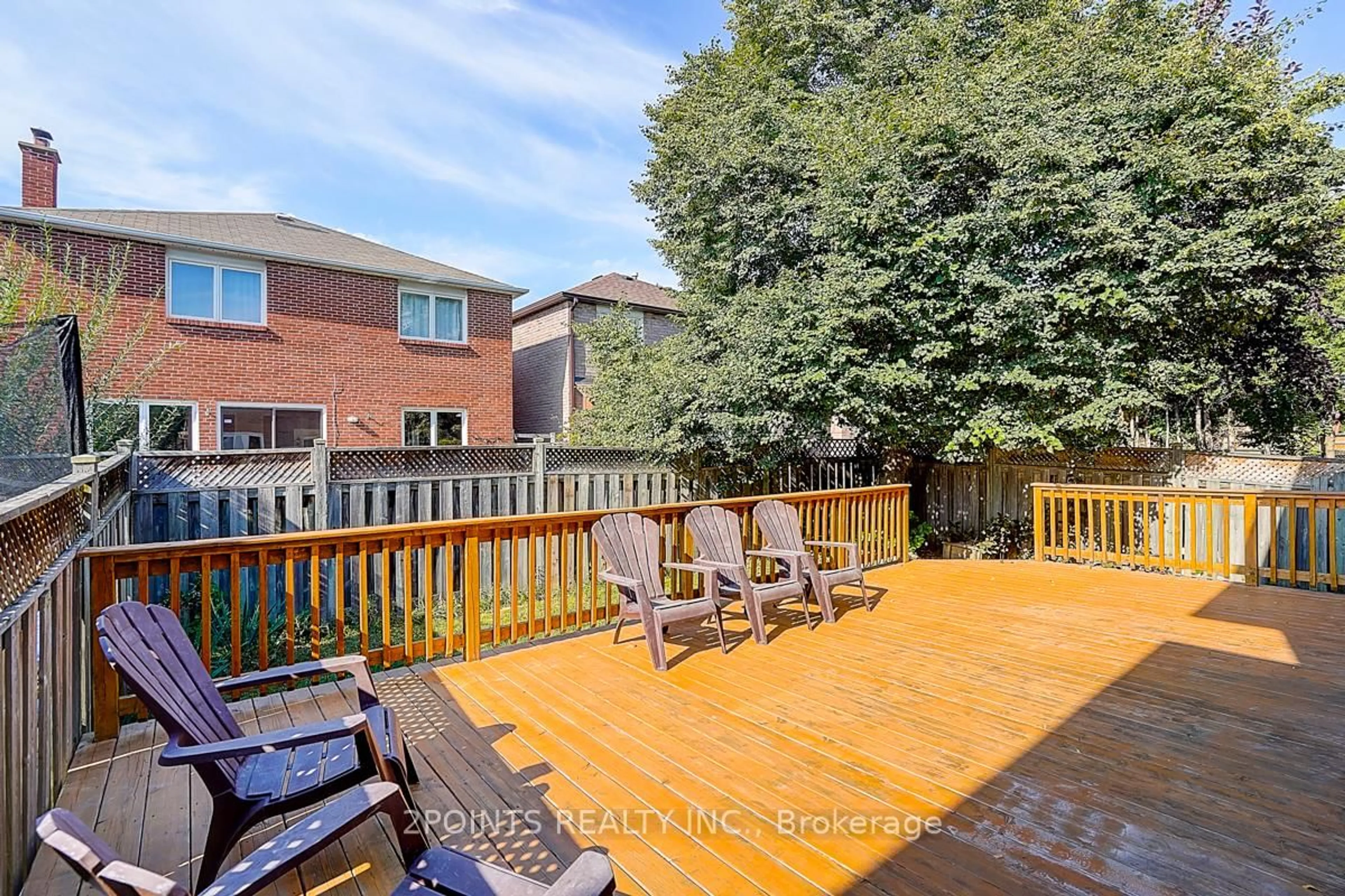 Patio, unknown for 233 Brickstone Circ, Vaughan Ontario L4J 6L2