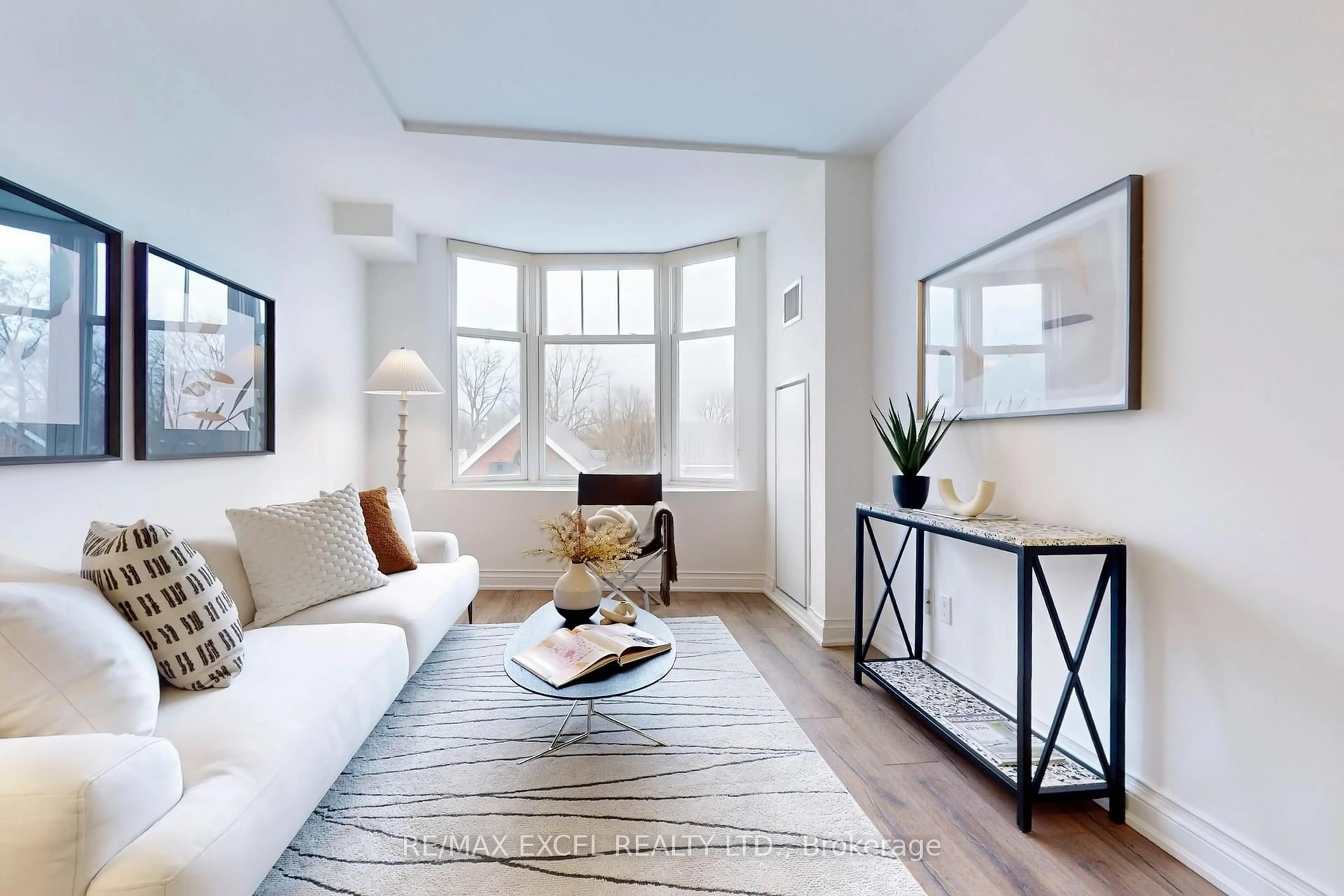 Living room with furniture, unknown for 68 Main St #327, Markham Ontario L3P 0N5