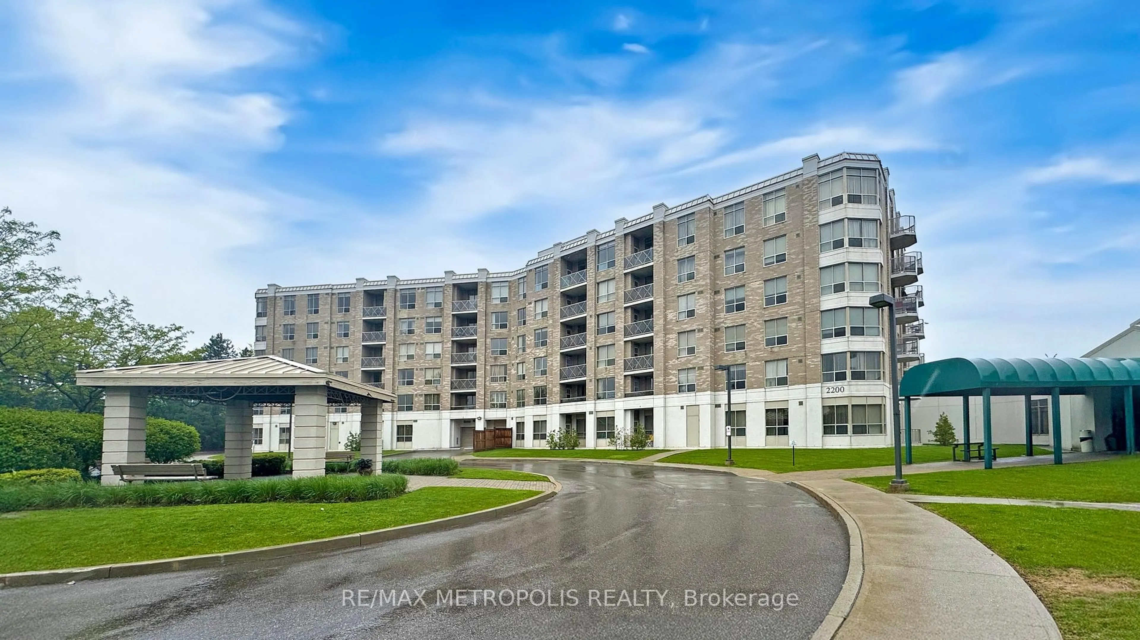 Unknown for 2200 John St #412, Markham Ontario L3T 7S7