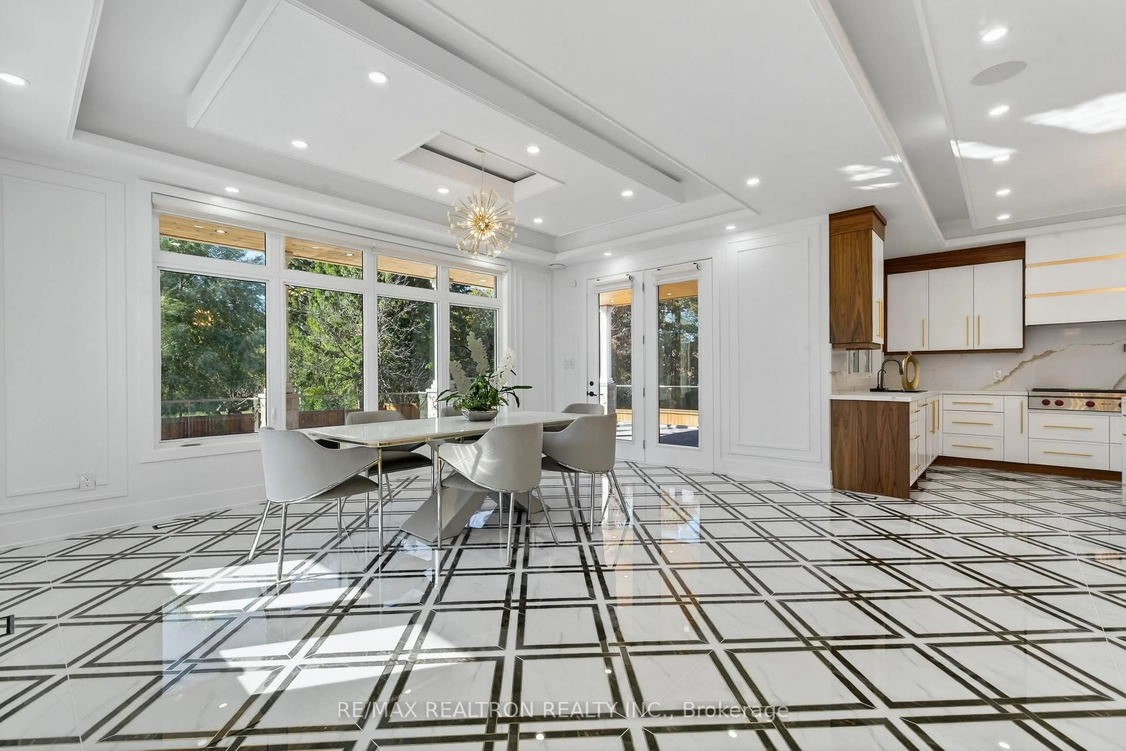 Unknown for 30 Banner Lane, King Ontario L7B 1K2