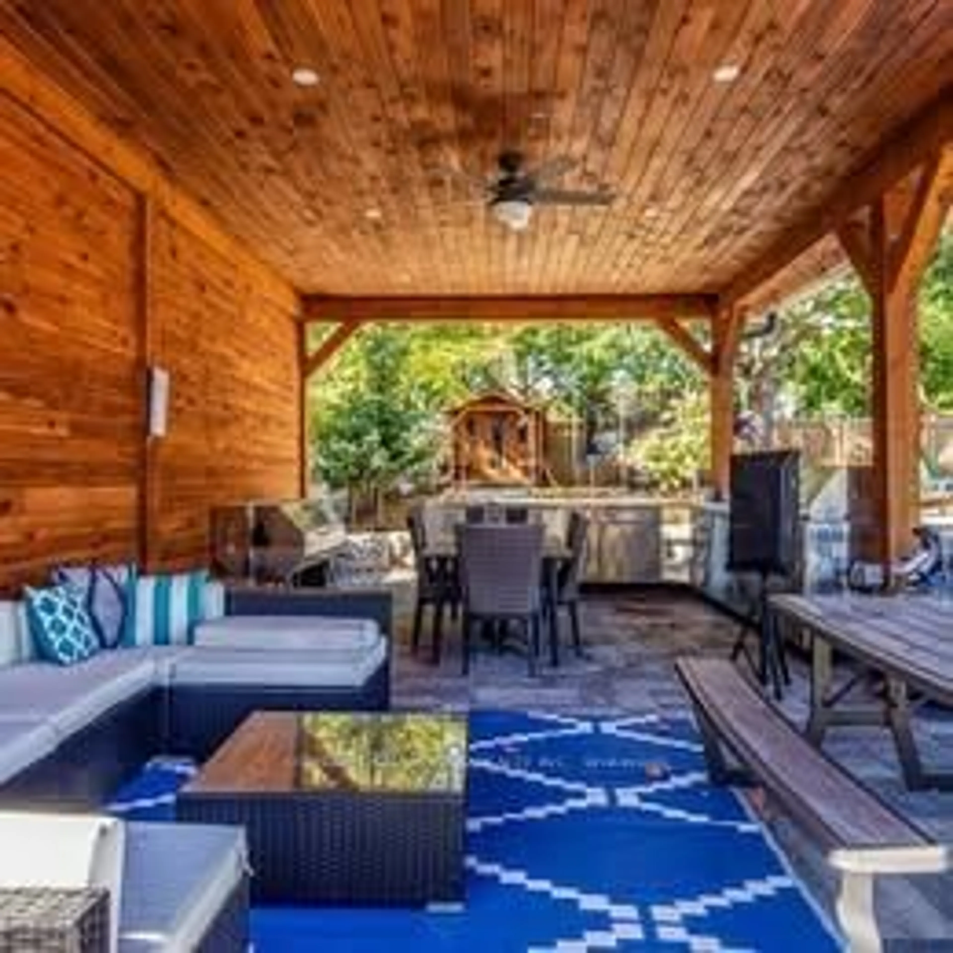 Patio, unknown for 276 Sunnybrae Ave, Innisfil Ontario L9S 1E5