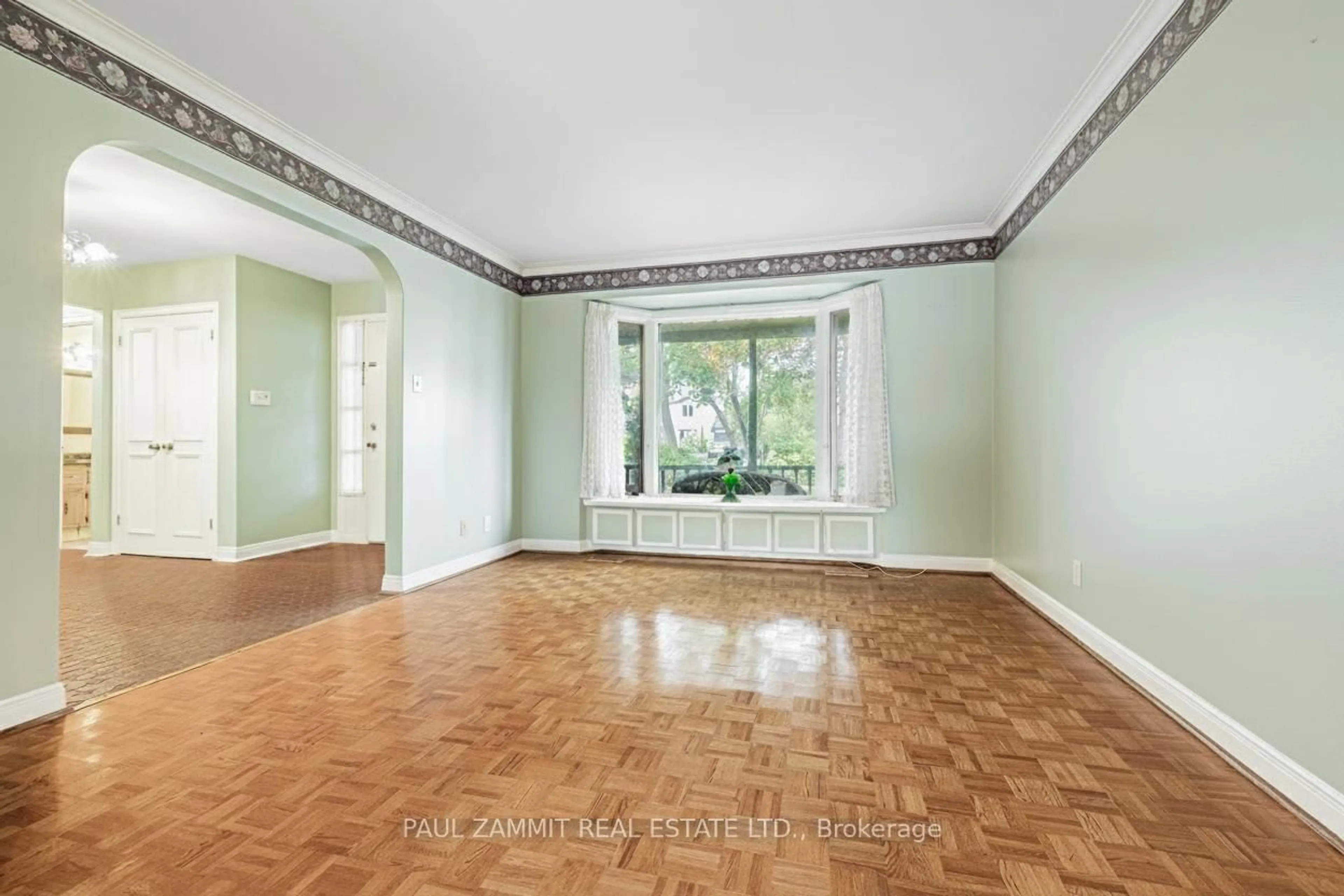 Unknown for 3 Framingham Dr, Markham Ontario L3T 4H2