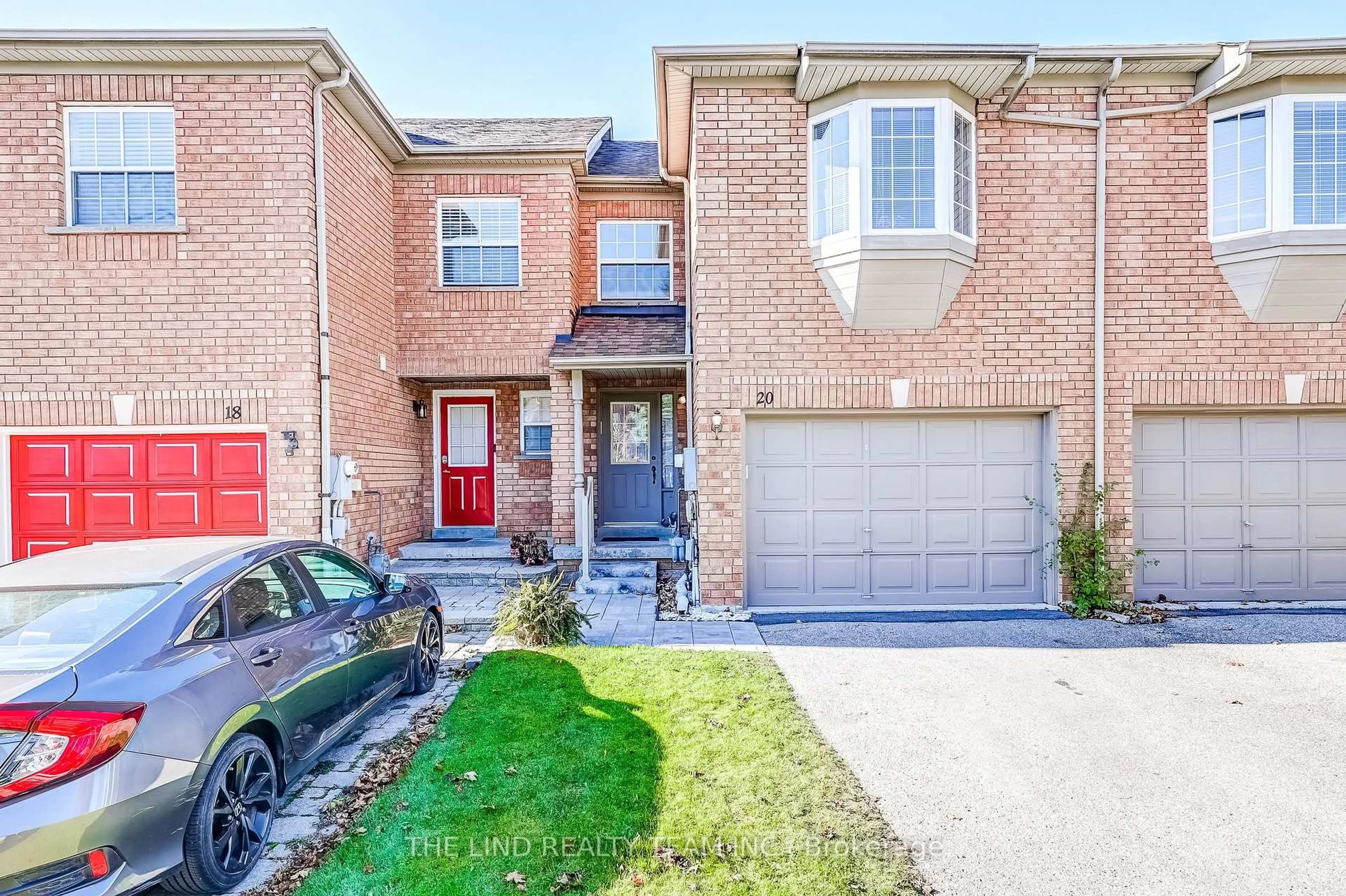 Home with brick exterior material, street for 20 Hawtin Lane, Aurora Ontario L4G 7L4