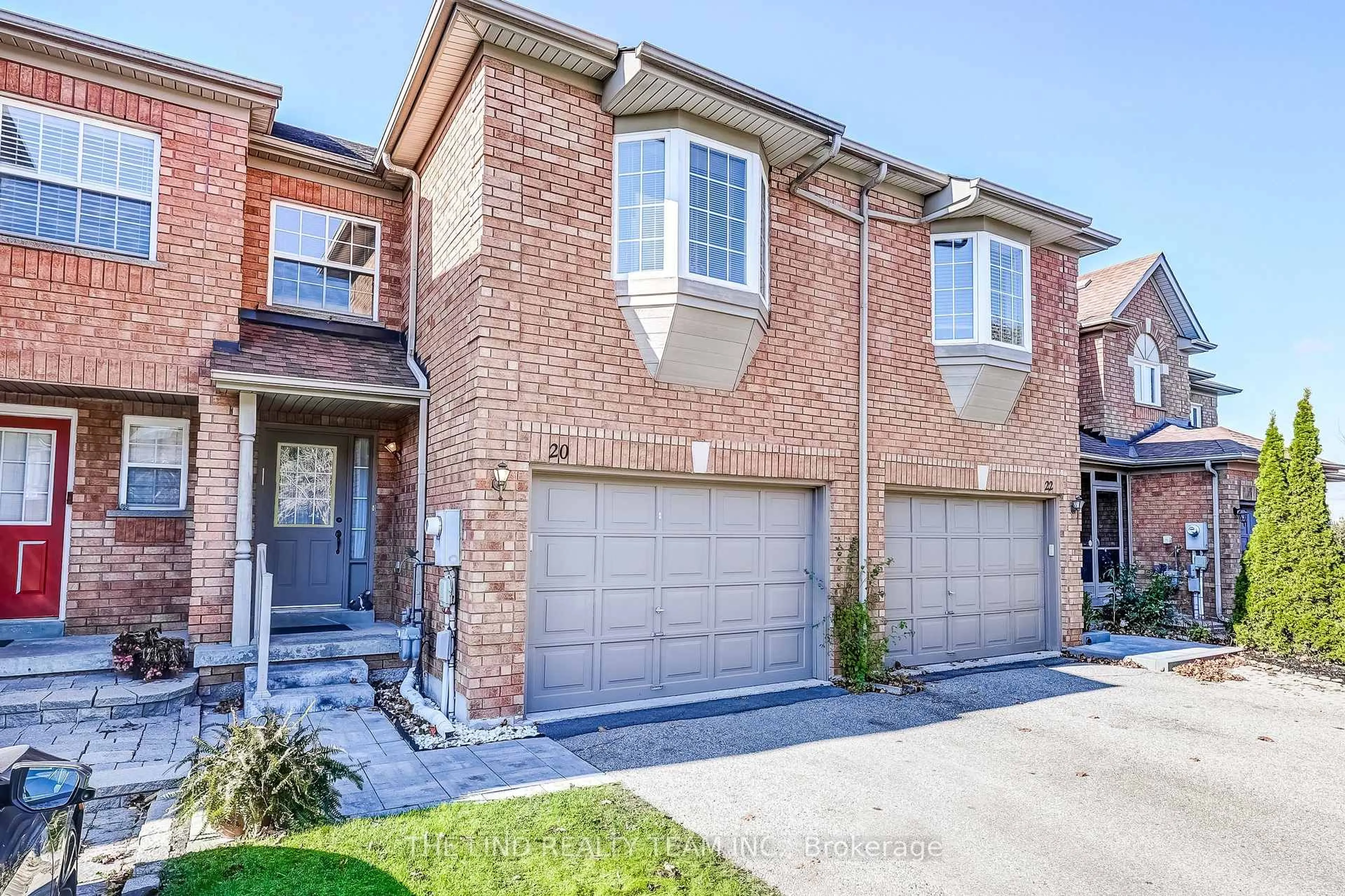 Home with brick exterior material, street for 20 Hawtin Lane, Aurora Ontario L4G 7L4