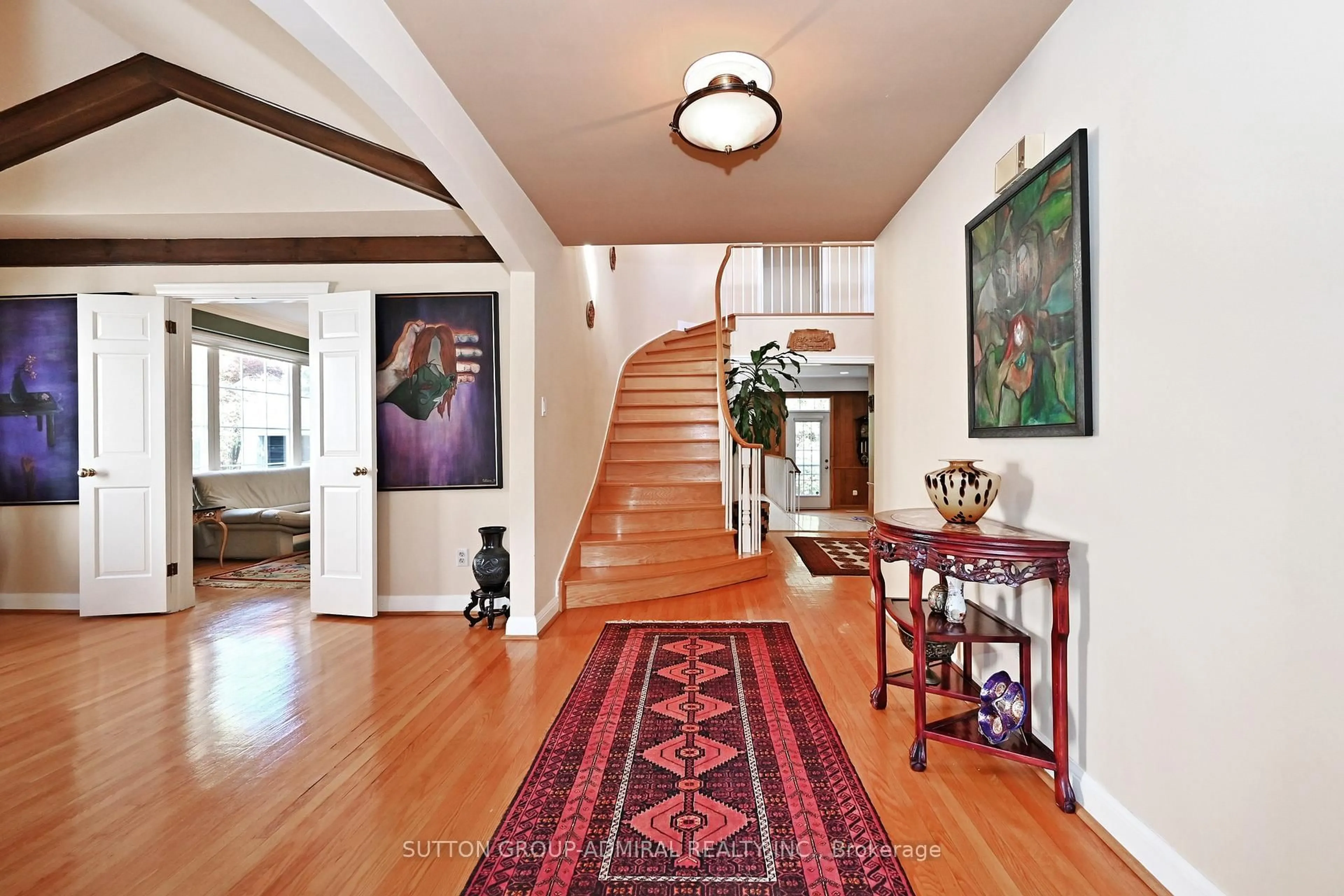 Indoor entryway for 62 Apricot St, Markham Ontario L3T 1C8