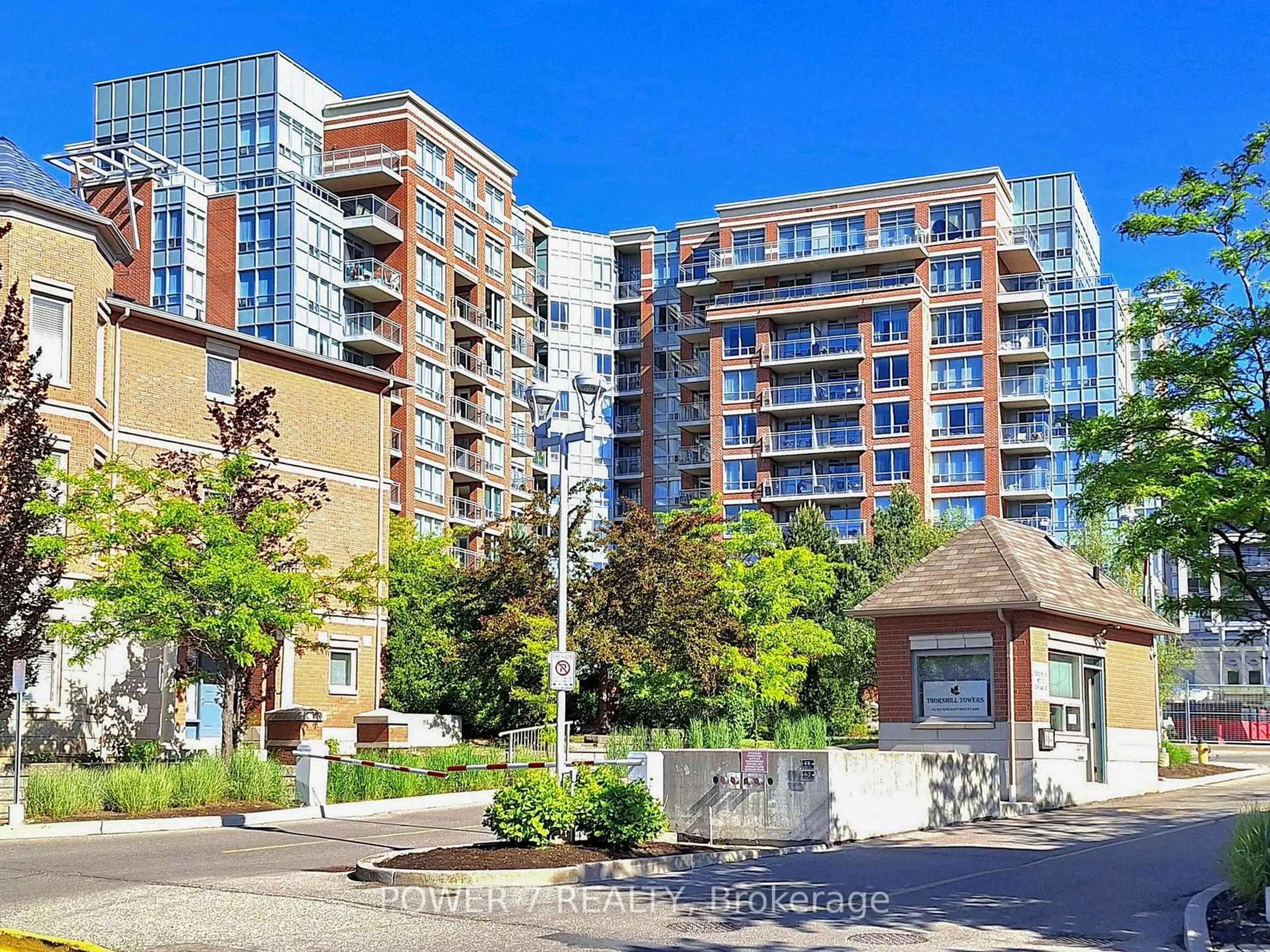 A pic from outside/outdoor area/front of a property/back of a property/a pic from drone, city buildings view from balcony for 48 Suncrest Blvd #618, Markham Ontario L3T 7Y5