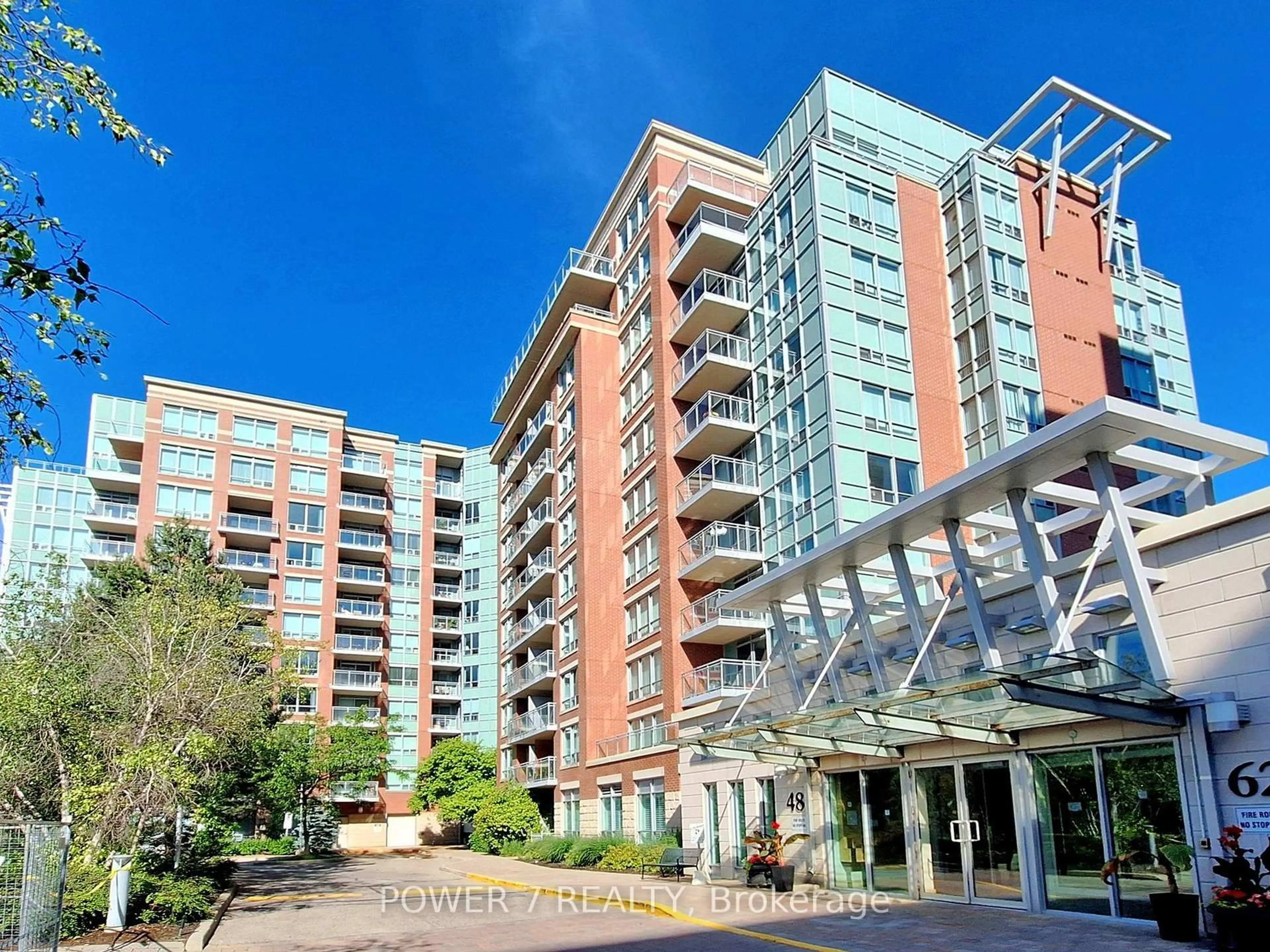 Indoor foyer for 48 Suncrest Blvd #618, Markham Ontario L3T 7Y5