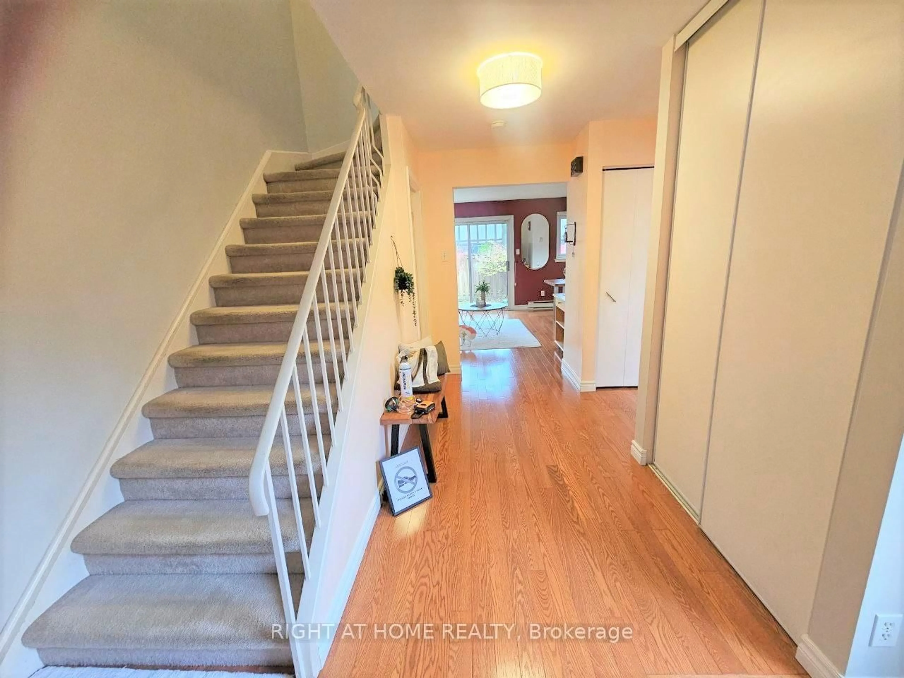 Unknown for 11 Reith Way #405, Markham Ontario L3T 5C6