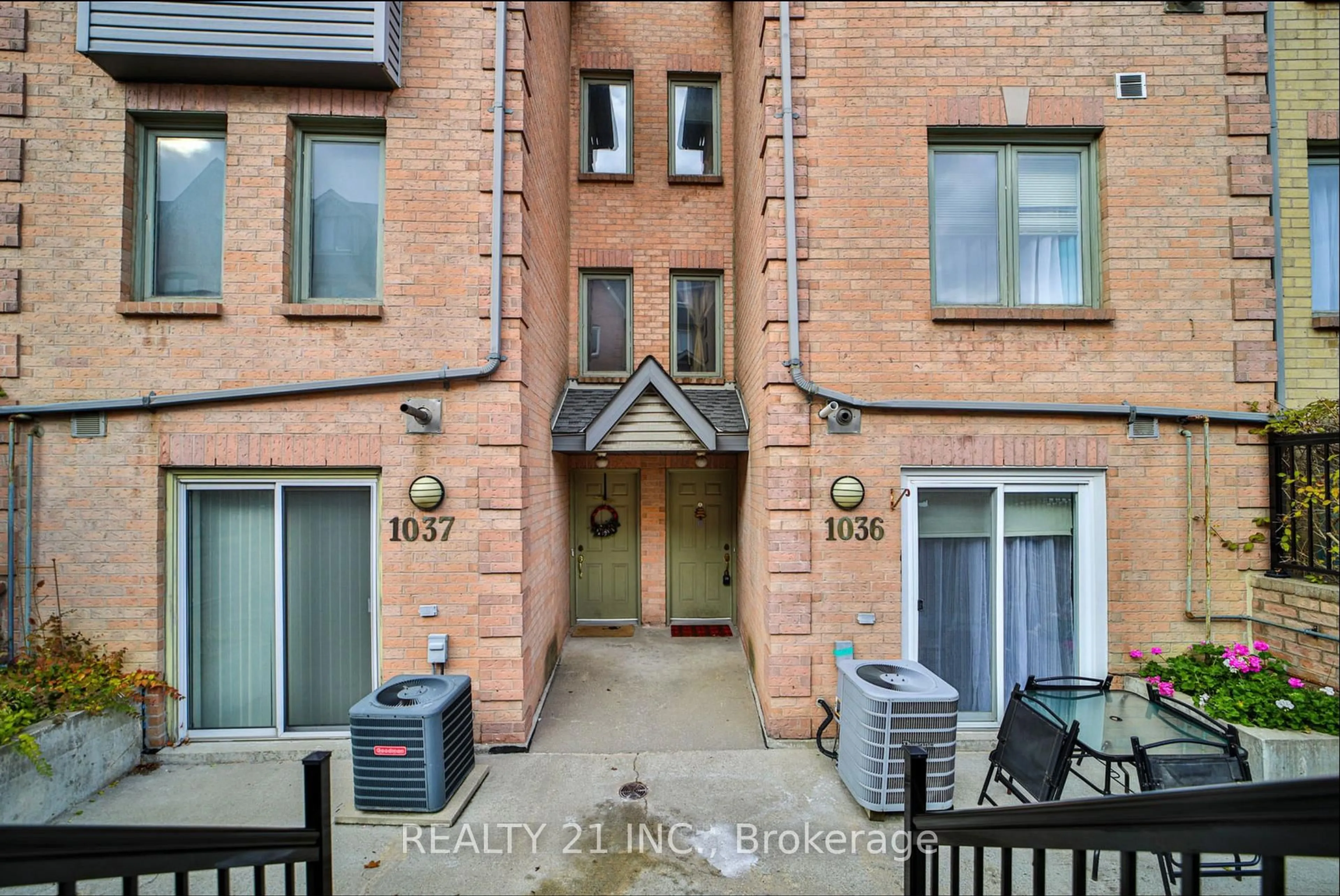 Unknown for 75 Weldrick Rd #1036, Richmond Hill Ontario L4C 0H9