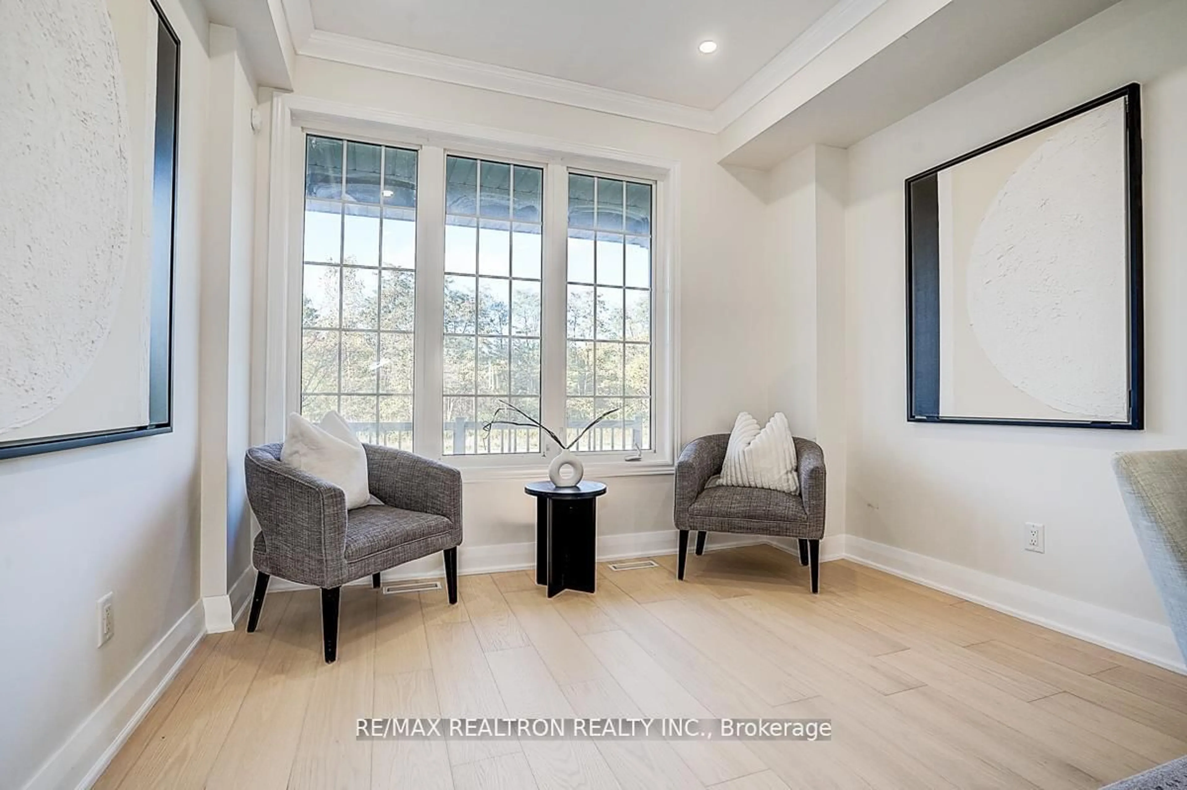 Indoor entryway for 2798 Donald Cousens Pkwy, Markham Ontario L6B 1J7