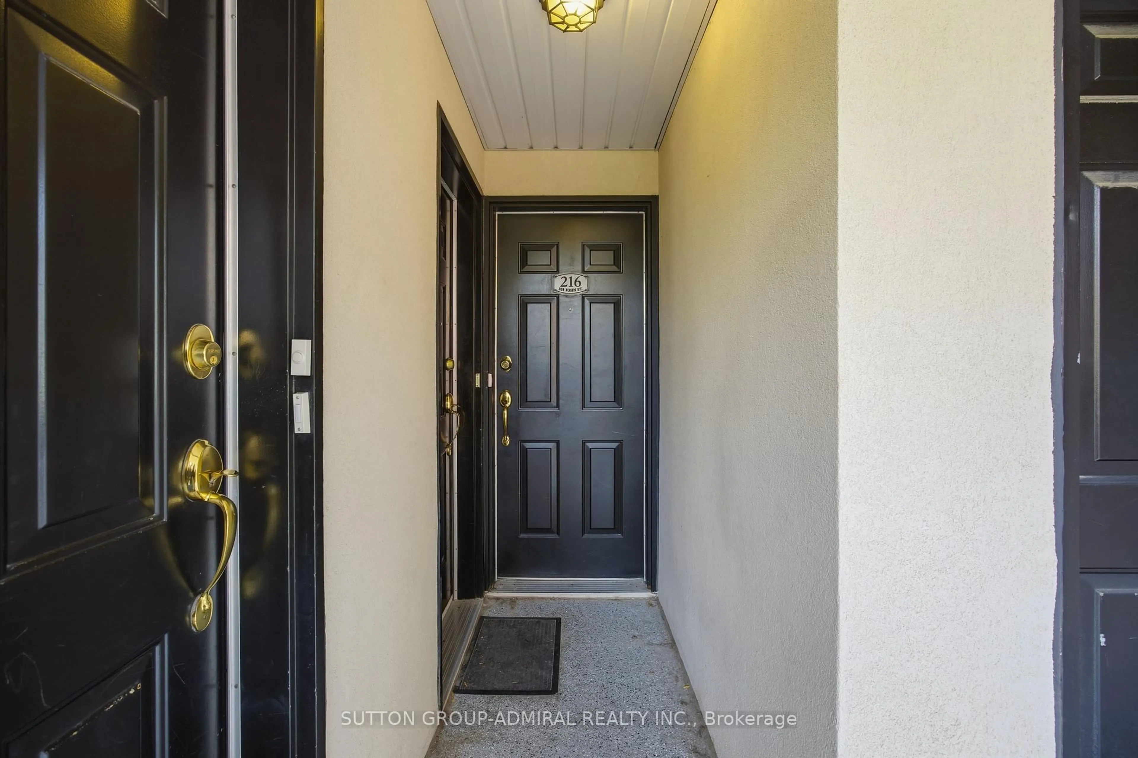 Indoor entryway for 308 John St #216, Markham Ontario L3T 0A7