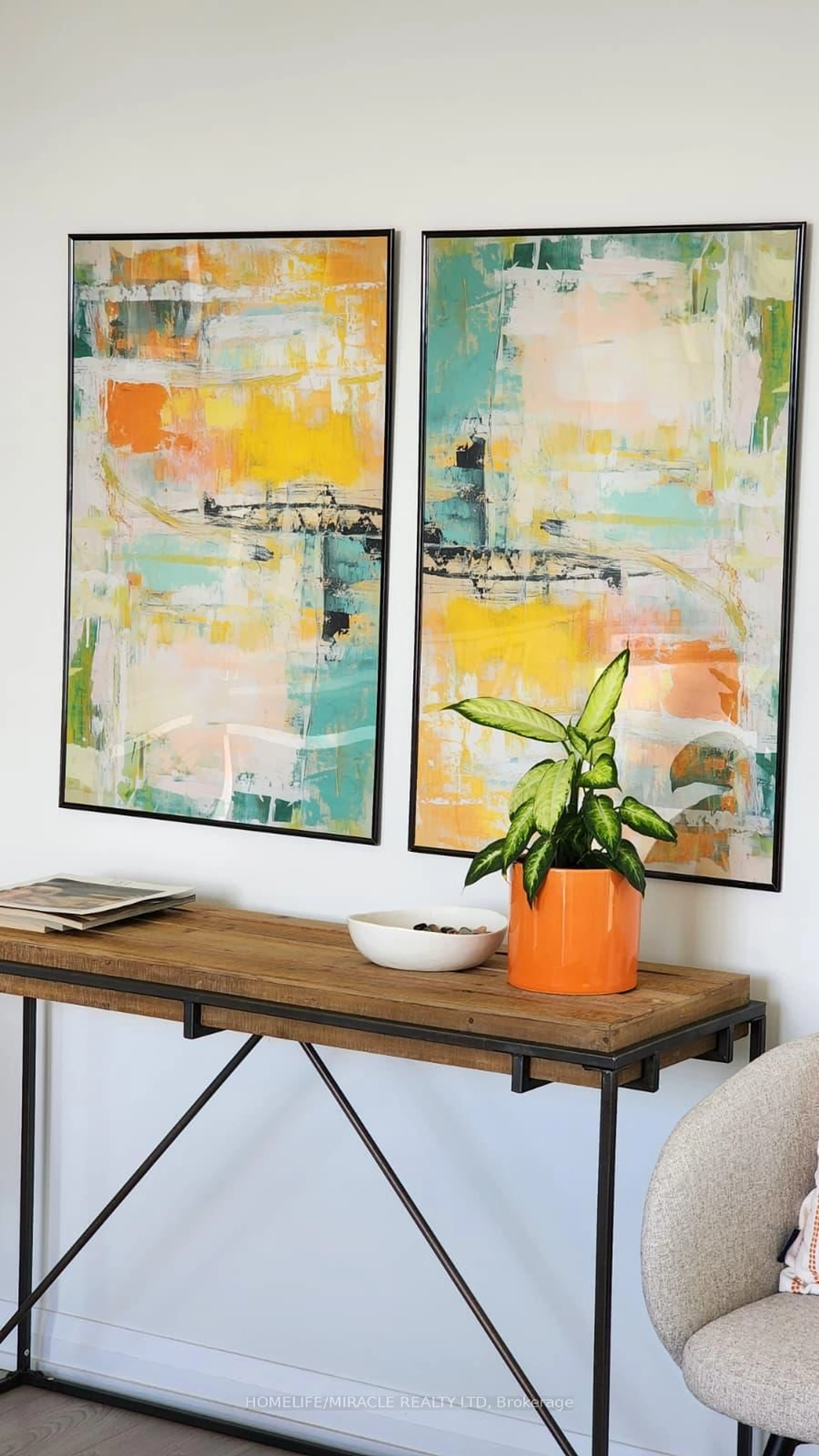 Indoor entryway for 7895 Jane St #2004, Vaughan Ontario L4K 0K2