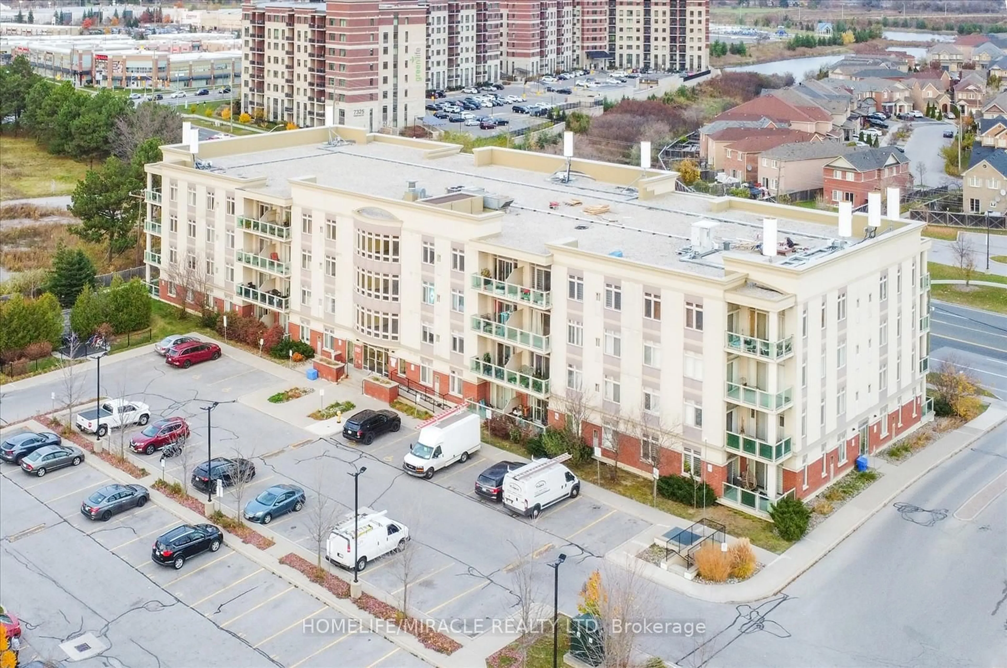 A pic from outside/outdoor area/front of a property/back of a property/a pic from drone, building for 7340 Markham Rd #106, Markham Ontario L3S 0B1