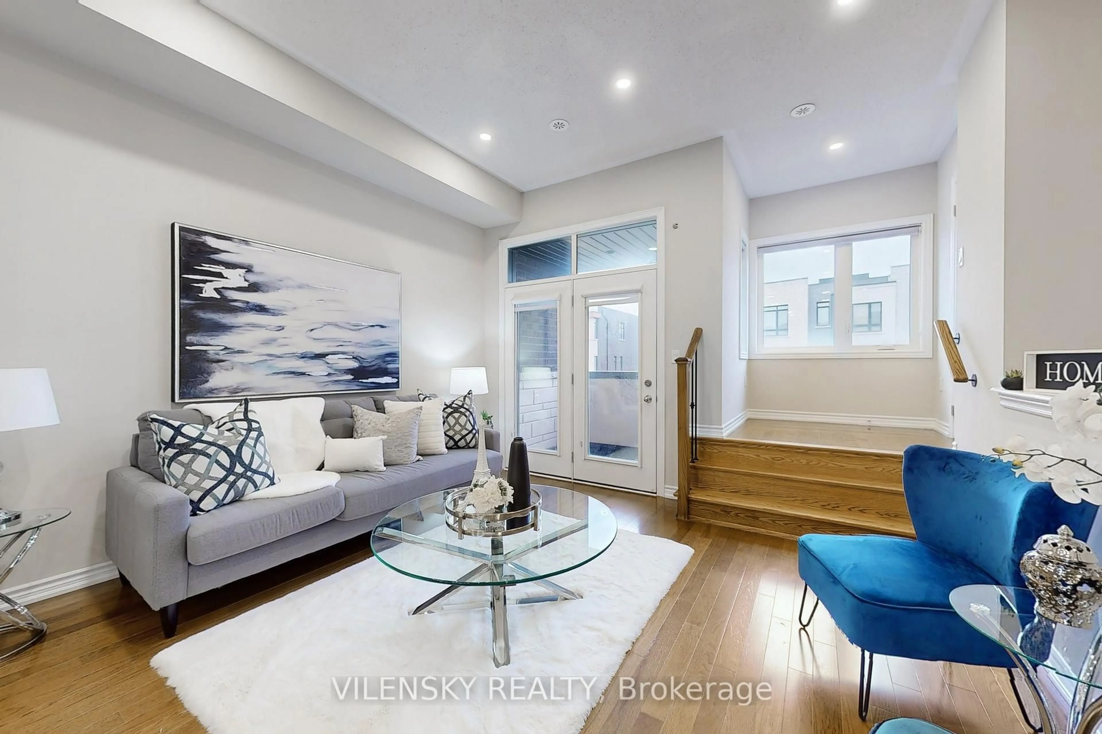 Living room with furniture, unknown for 162 Golden Tr, Vaughan Ontario L6A 5A1