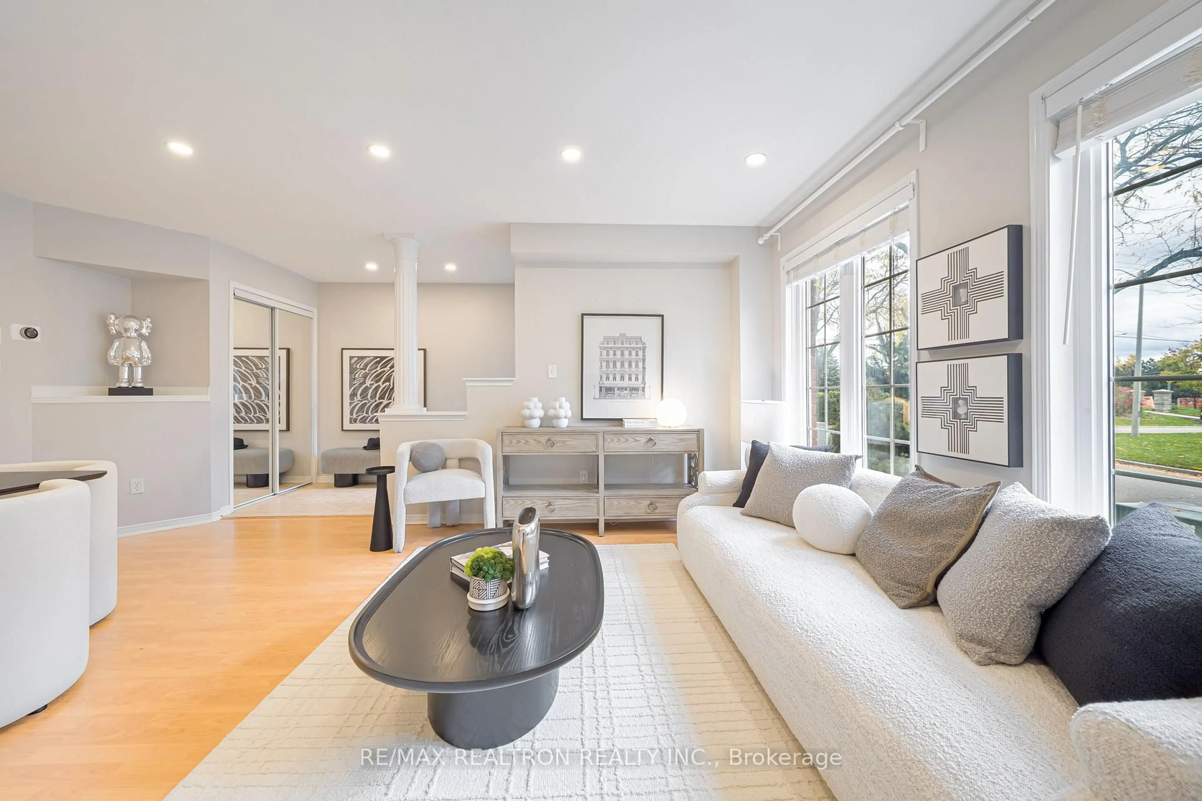 Living room with furniture, unknown for 195 Equator Cres, Vaughan Ontario L6A 2Y2