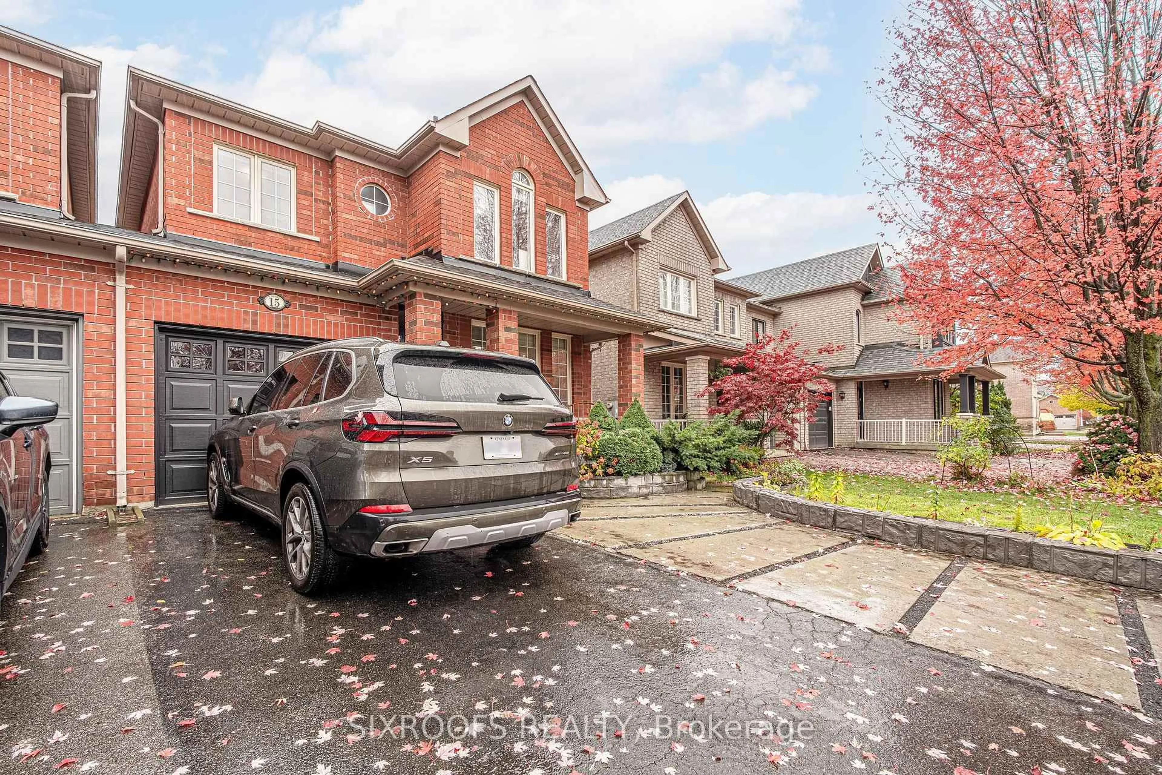 Home with brick exterior material, street for 15 Longwood Ave, Richmond Hill Ontario L4E 4B1