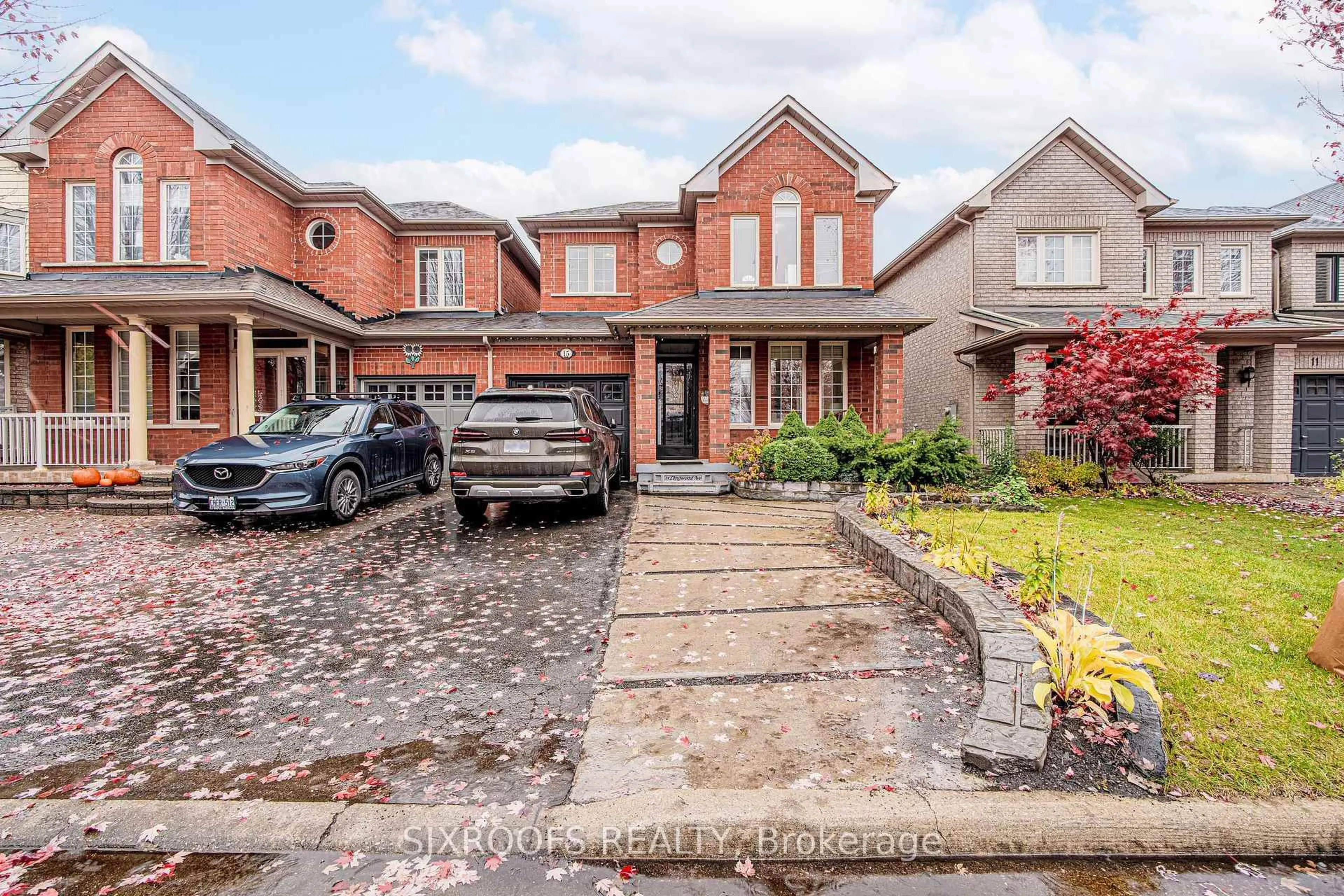 Home with brick exterior material, street for 15 Longwood Ave, Richmond Hill Ontario L4E 4B1