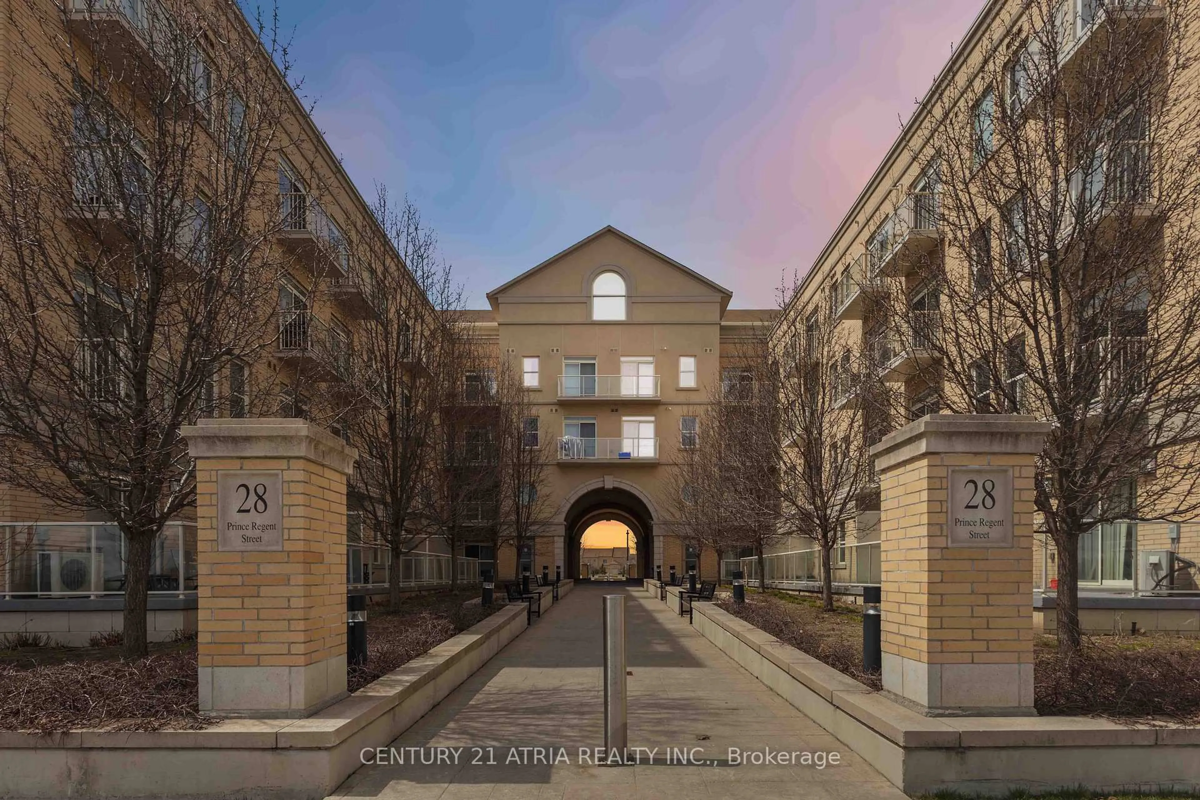 Unknown for 28 Prince Regent St #331, Markham Ontario L6C 0V5