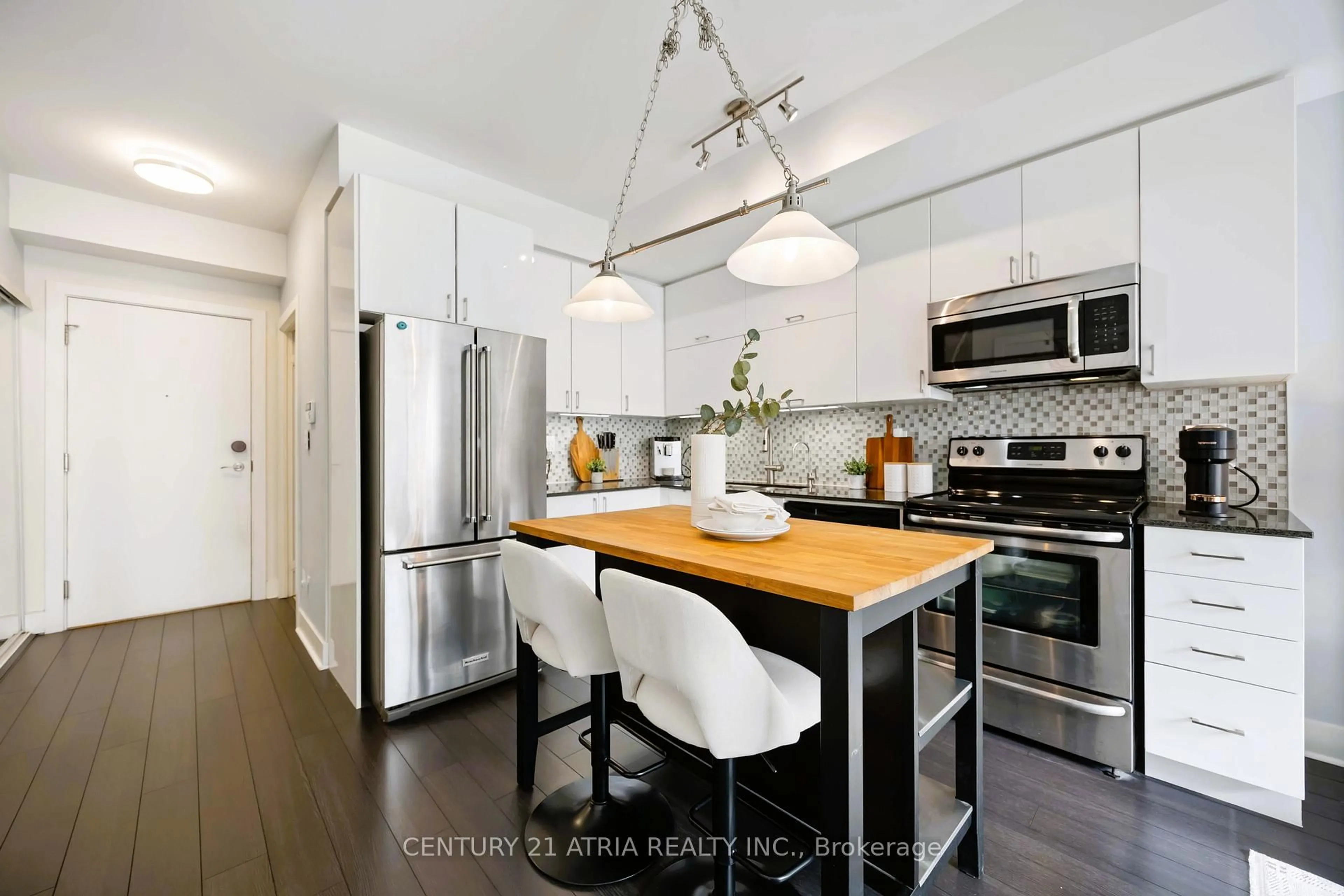 Open concept kitchen, unknown for 28 Prince Regent St #331, Markham Ontario L6C 0V5