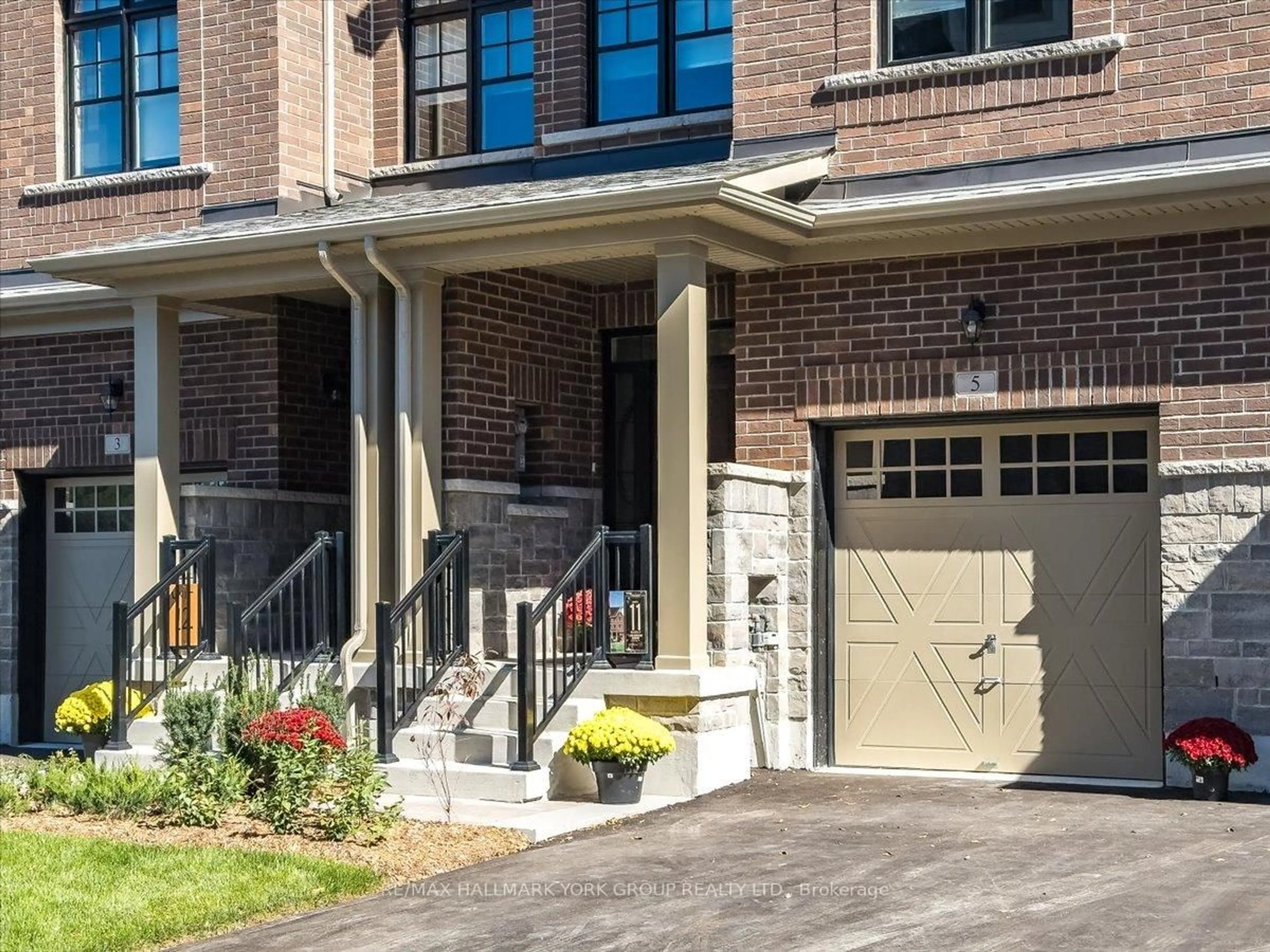 Home with brick exterior material, street for 5 John Carter Way, Markham Ontario L3P 0P7