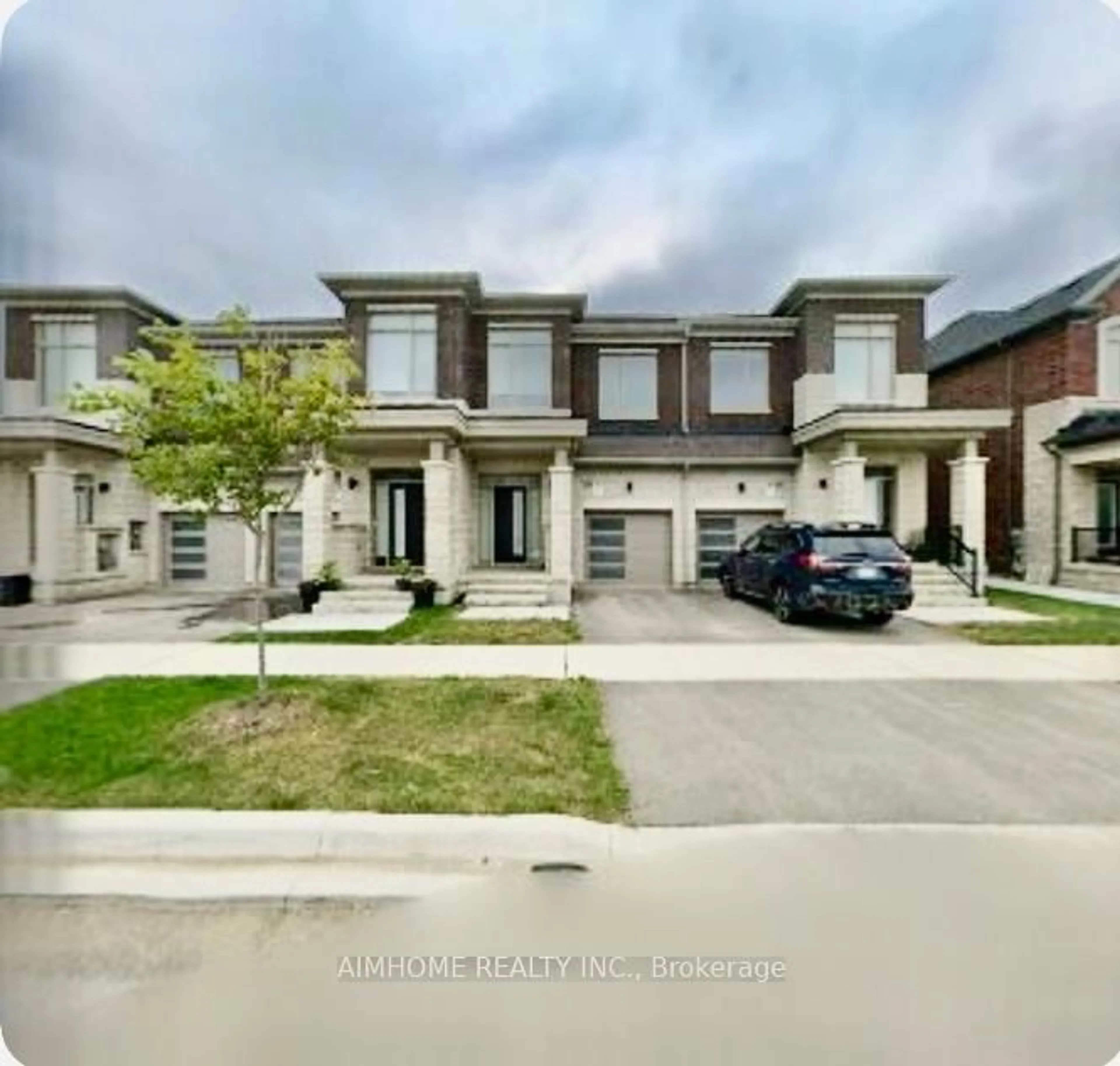 Unknown for 168 Tempel St, Richmond Hill Ontario L4E 1J2